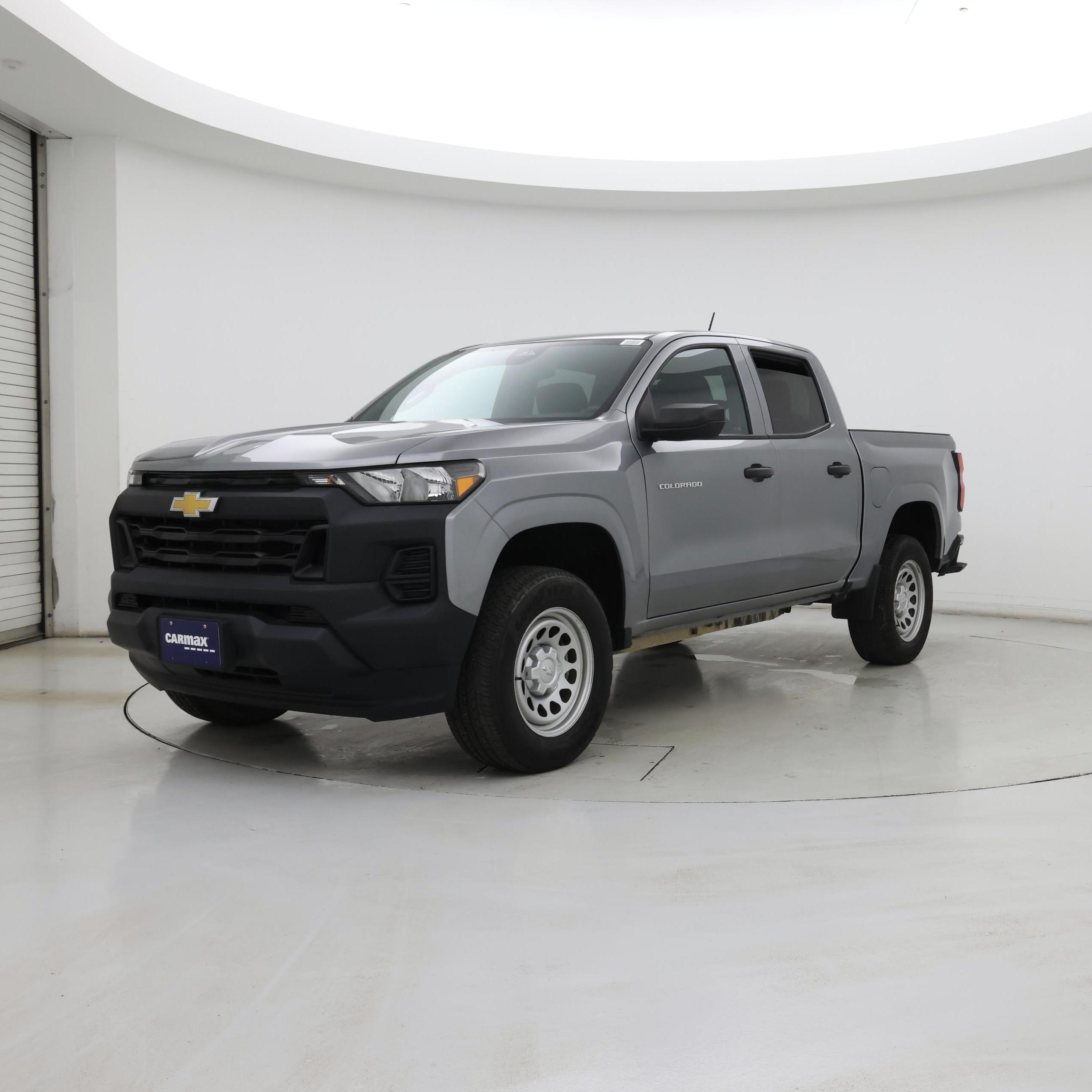 Thumbnail: 2023 Chevrolet Colorado - 4