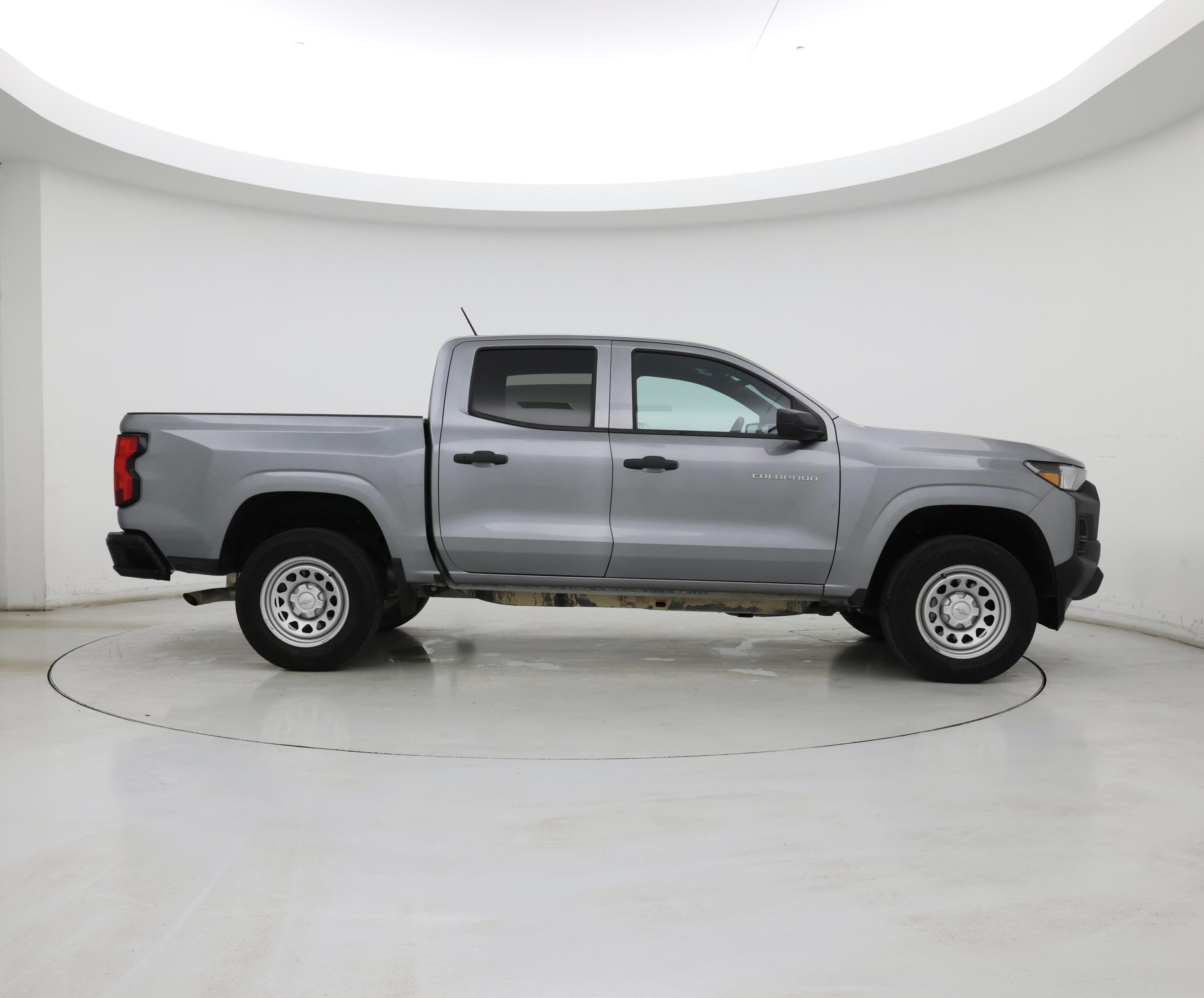 Thumbnail: 2023 Chevrolet Colorado - 7