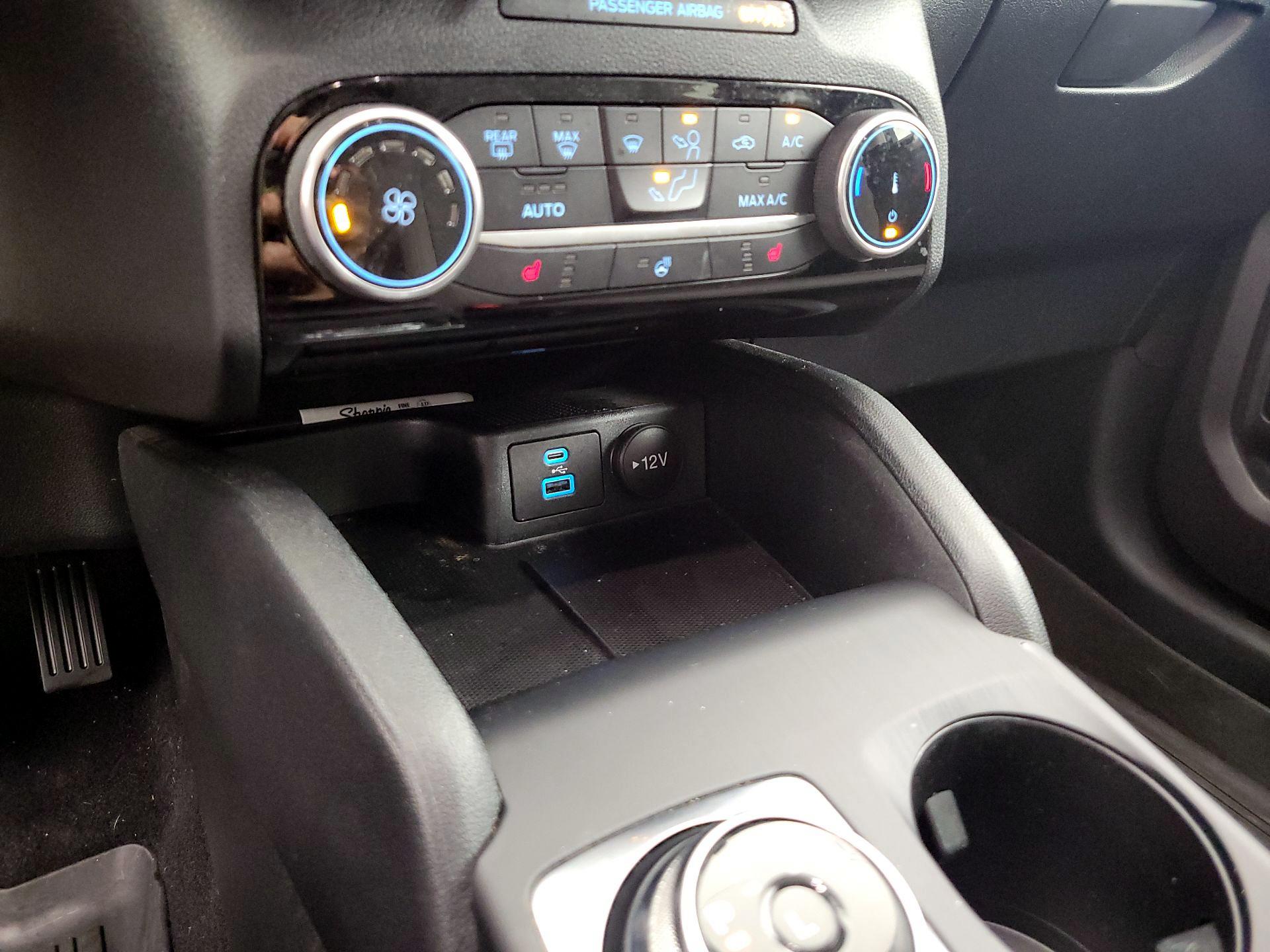 Thumbnail: 2022 Ford Escape - 18