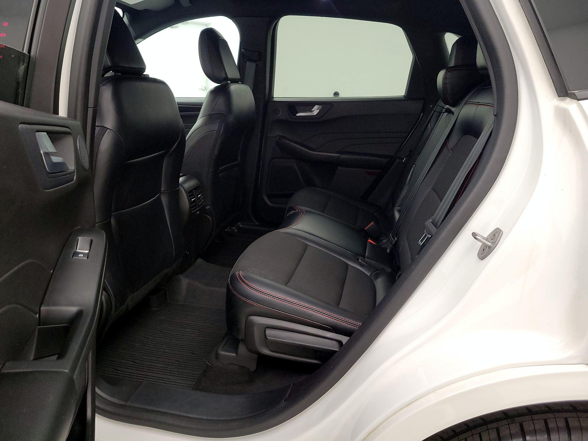 Thumbnail: 2023 Ford Escape - 20