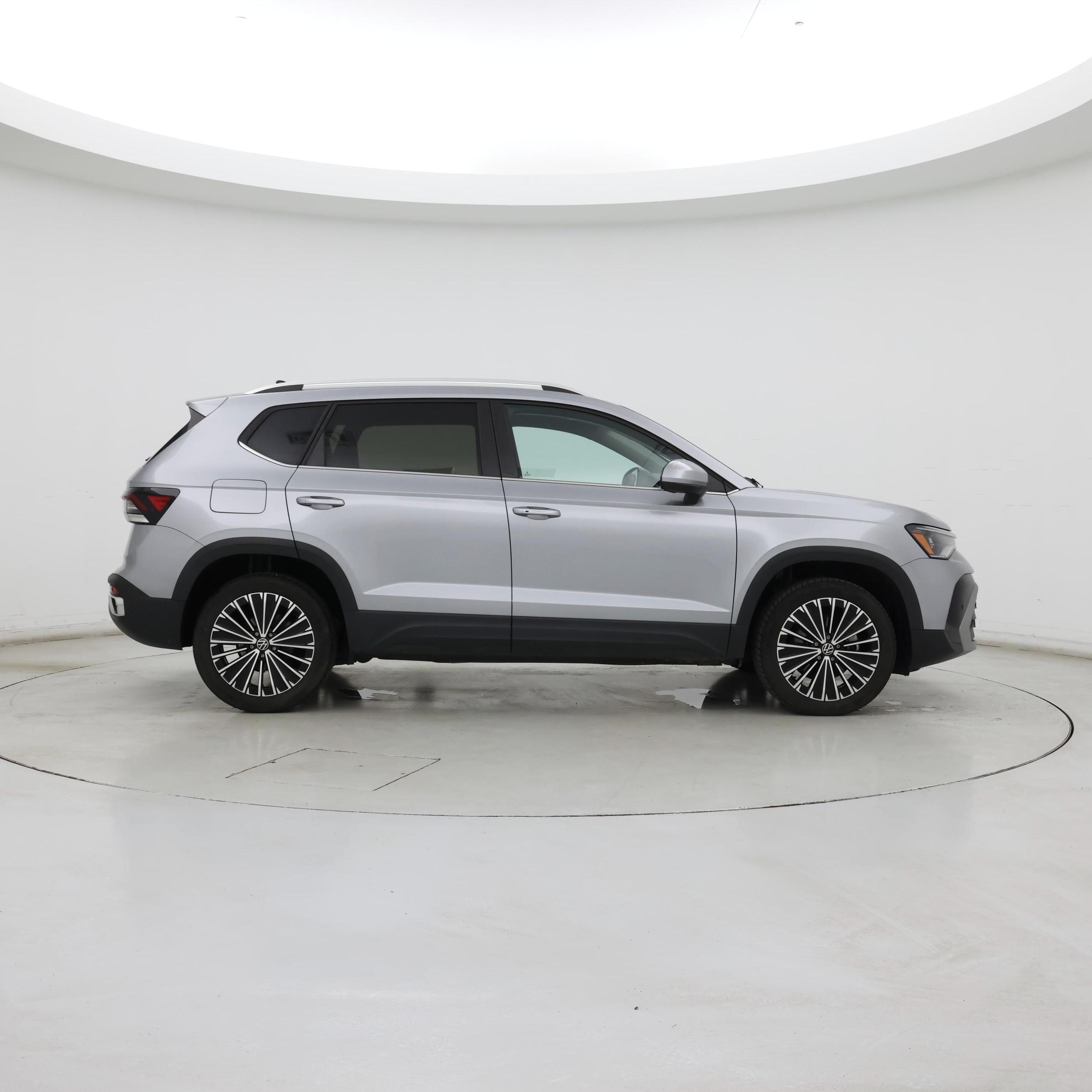 Thumbnail: 2025 Volkswagen Taos - 7
