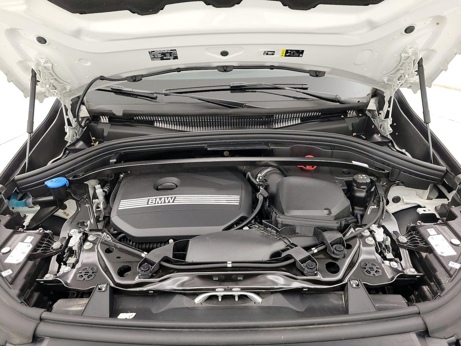 2025 BMW X1 28i - Photo 23