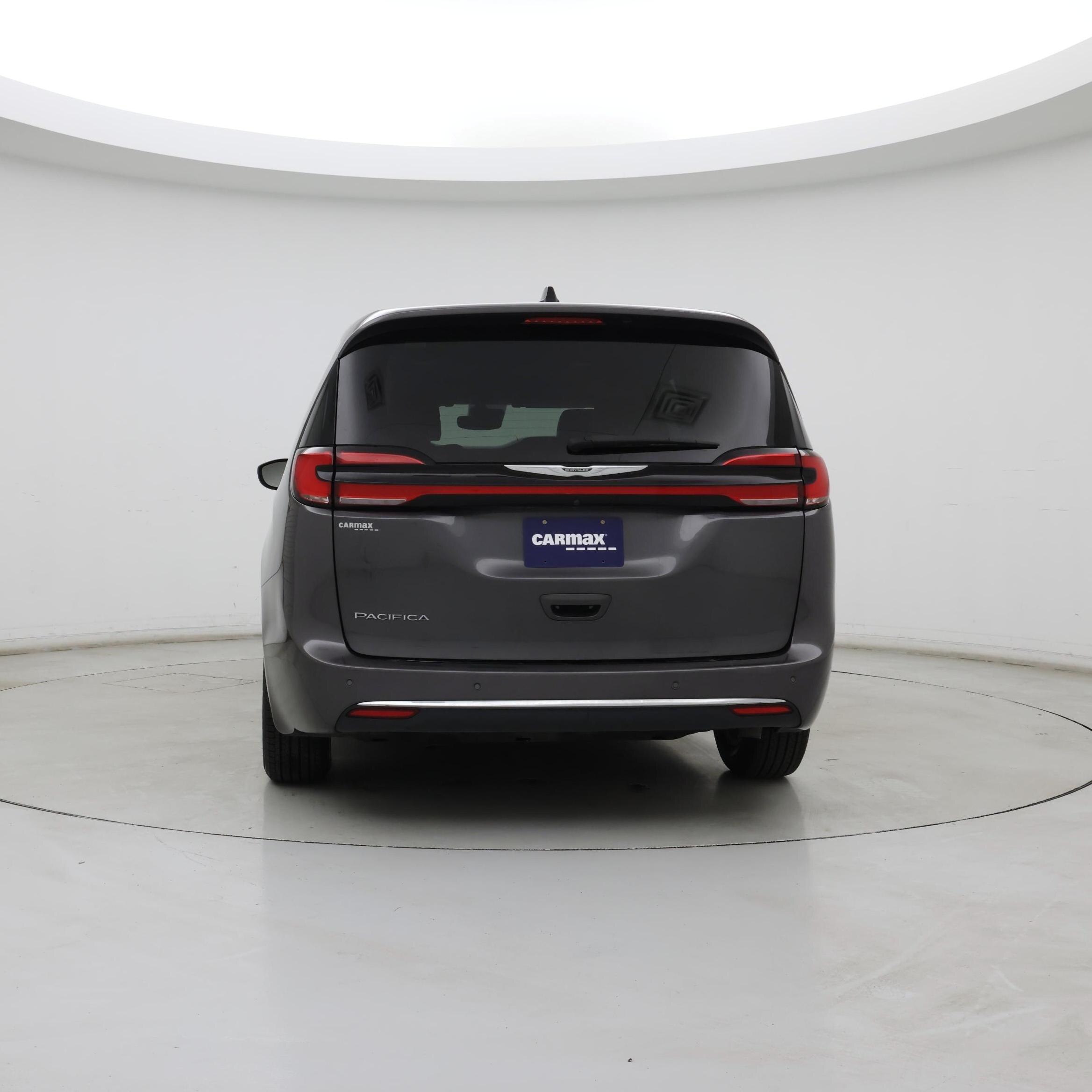 Thumbnail: 2023 Chrysler Pacifica - 6