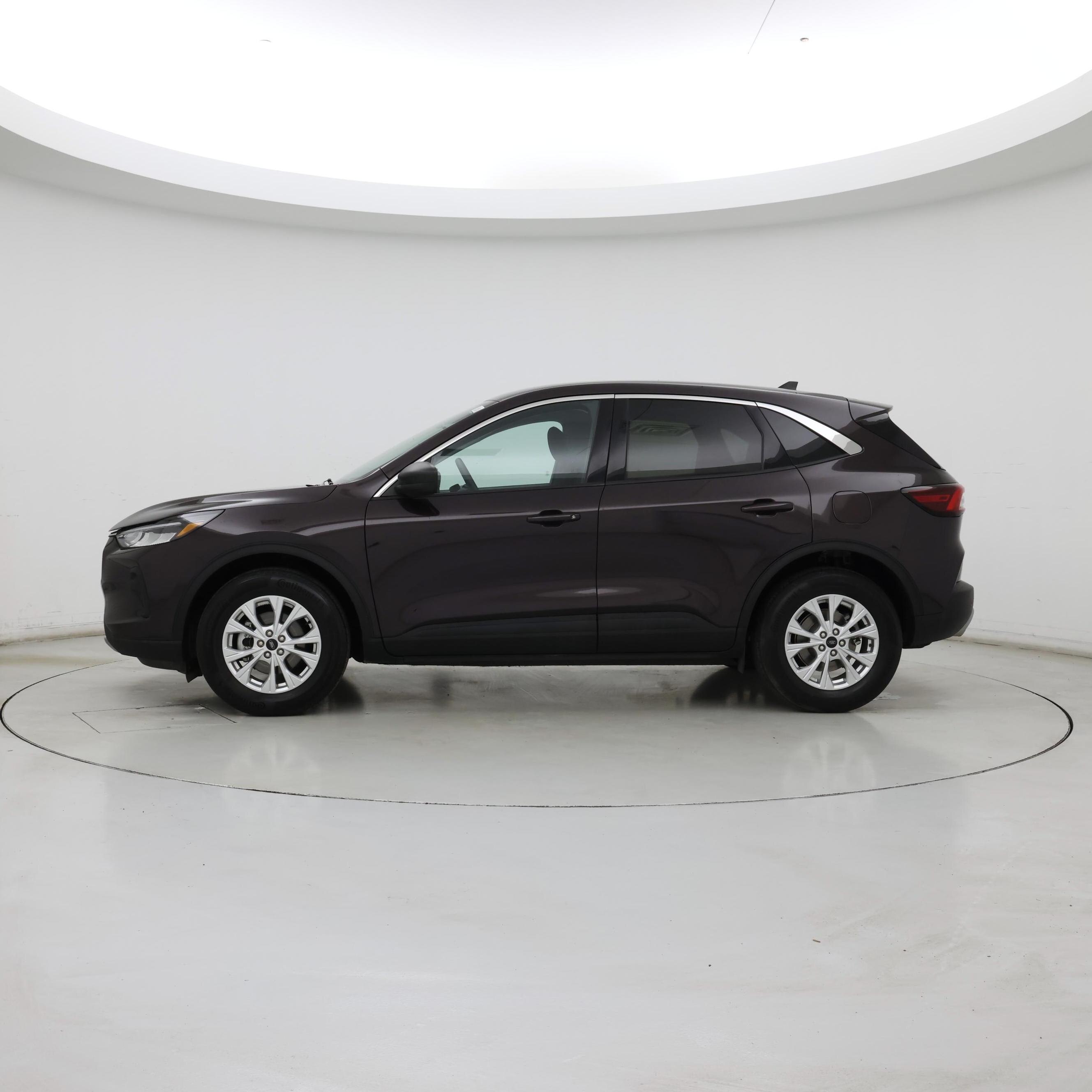 Thumbnail: 2023 Ford Escape - 3