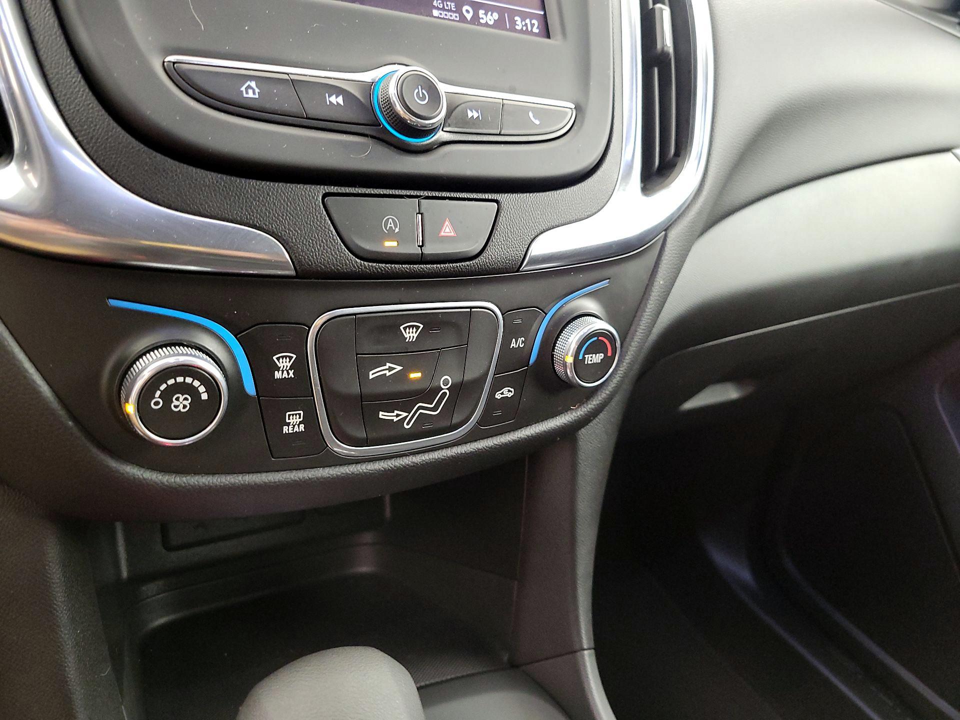 Thumbnail: 2022 Chevrolet Equinox - 16