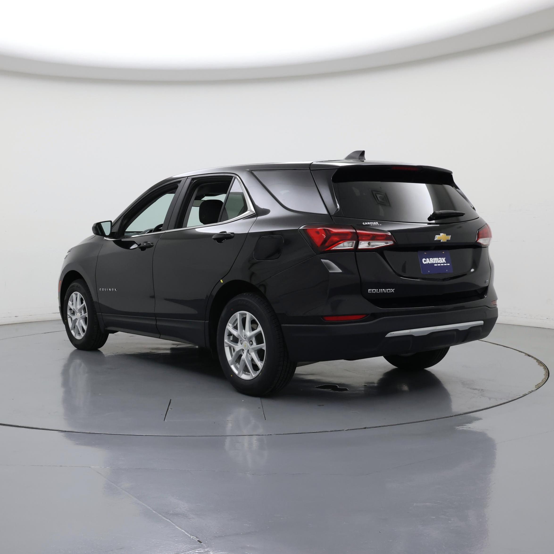 Thumbnail: 2022 Chevrolet Equinox - 2