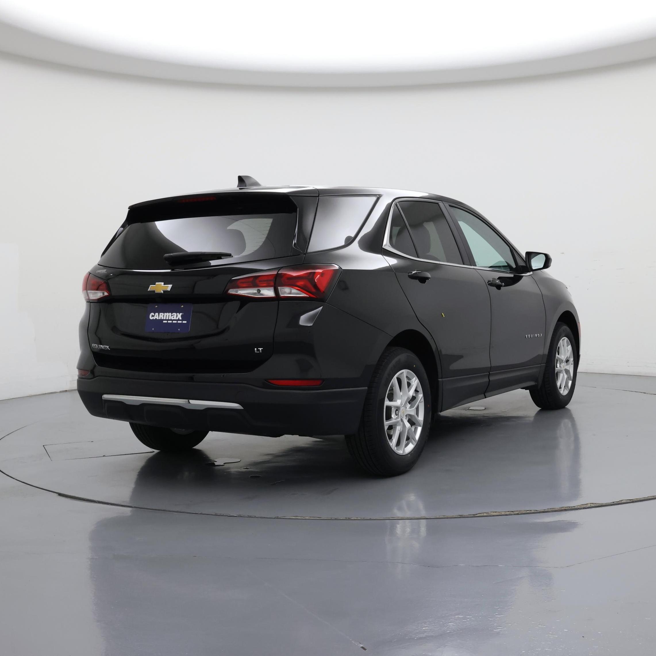 Thumbnail: 2022 Chevrolet Equinox - 8