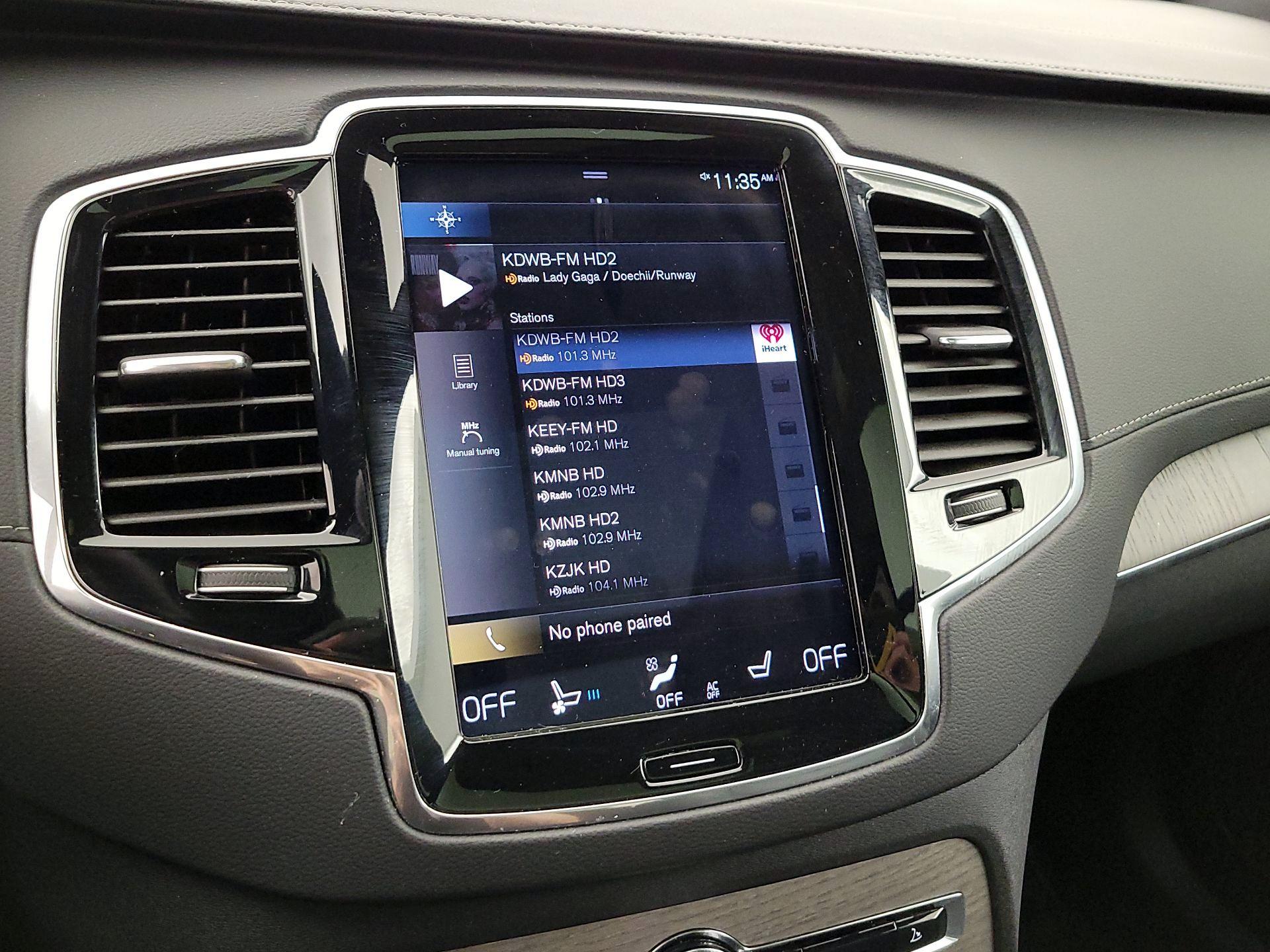 Thumbnail: 2022 Volvo XC90 - 16