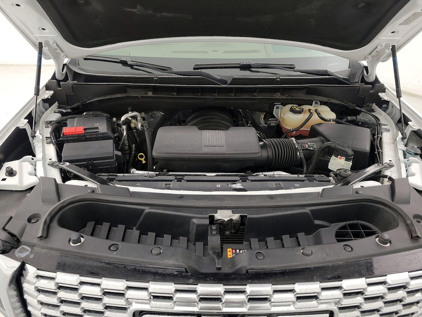 2022 GMC Yukon Denali - Photo 25