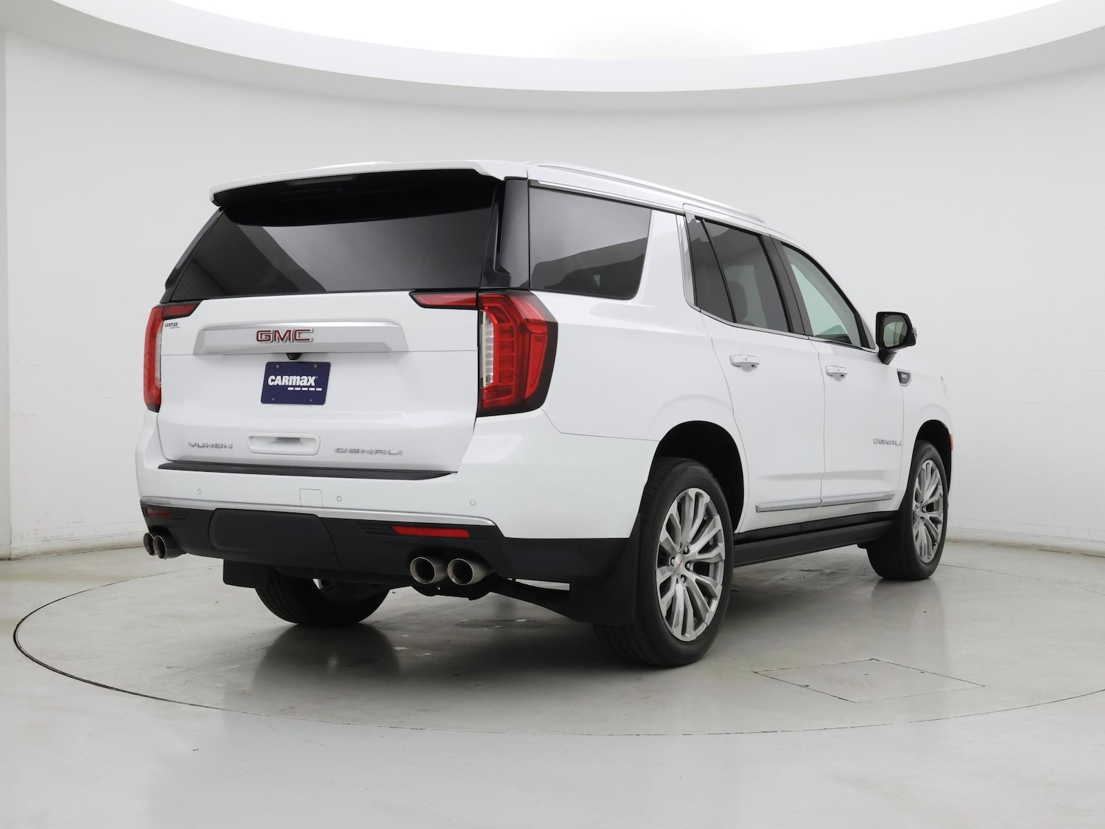 2022 GMC Yukon Denali - Photo 9