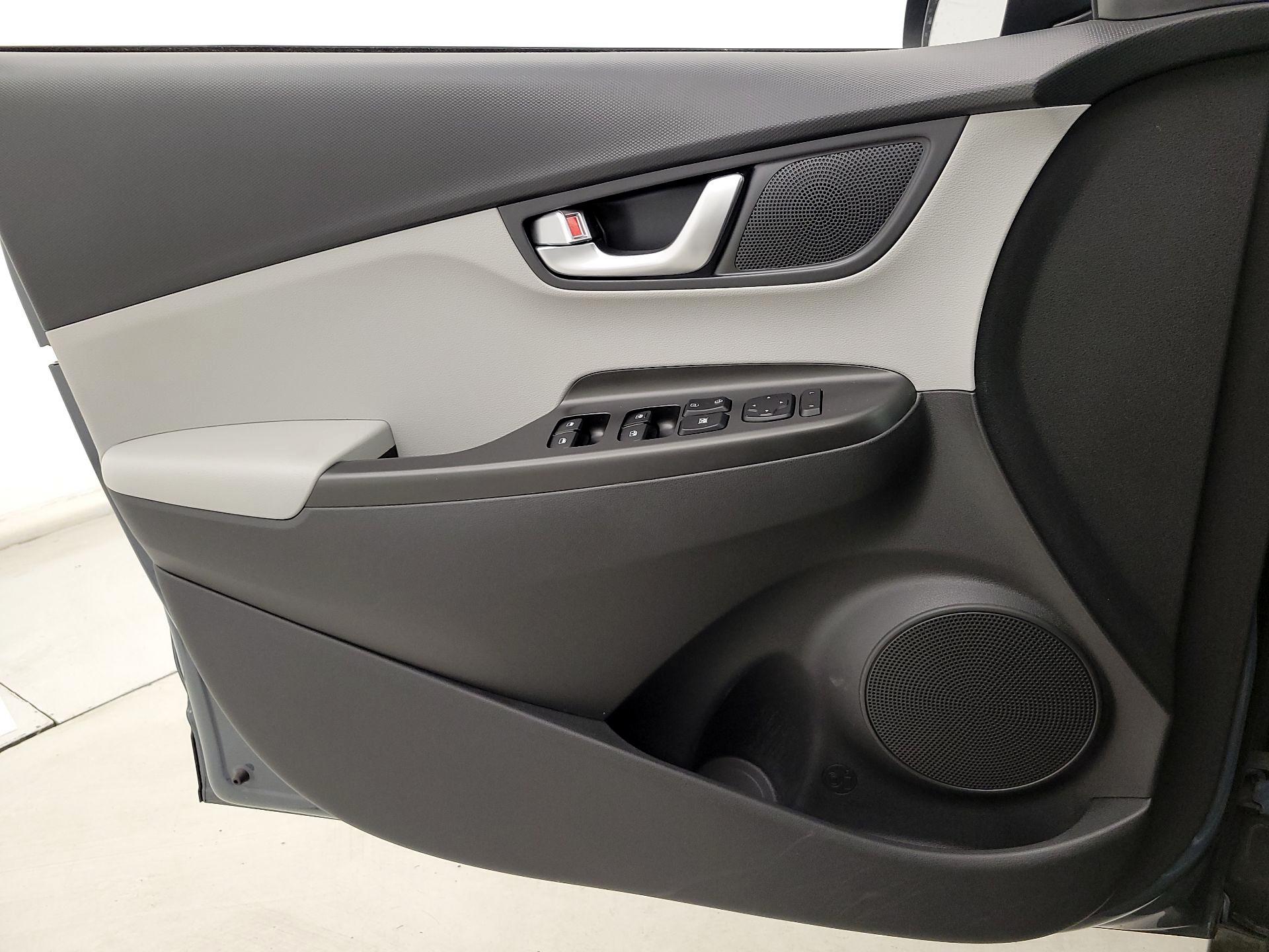 Thumbnail: 2023 Hyundai Kona - 12