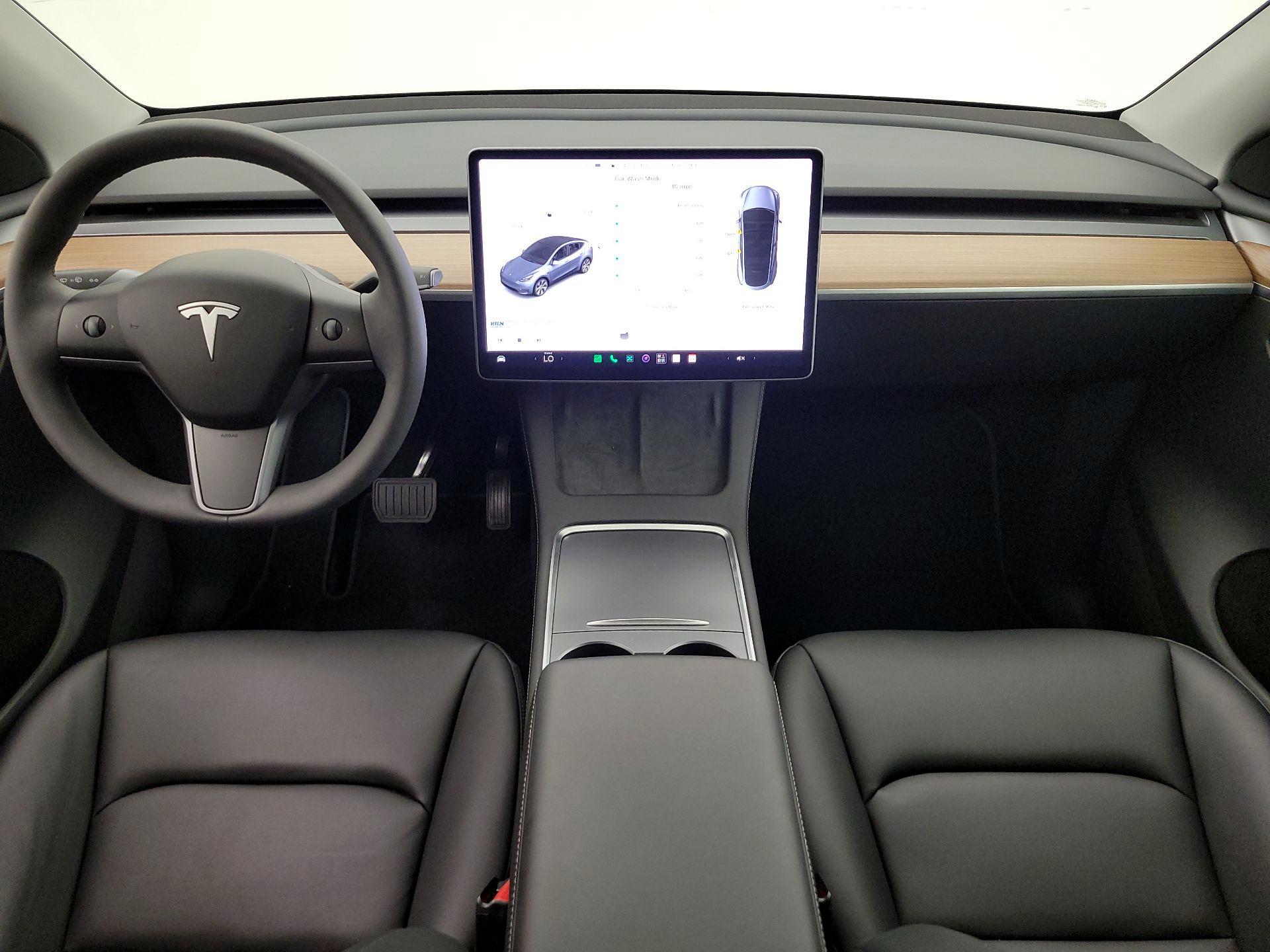 Thumbnail: 2023 Tesla Model Y - 9