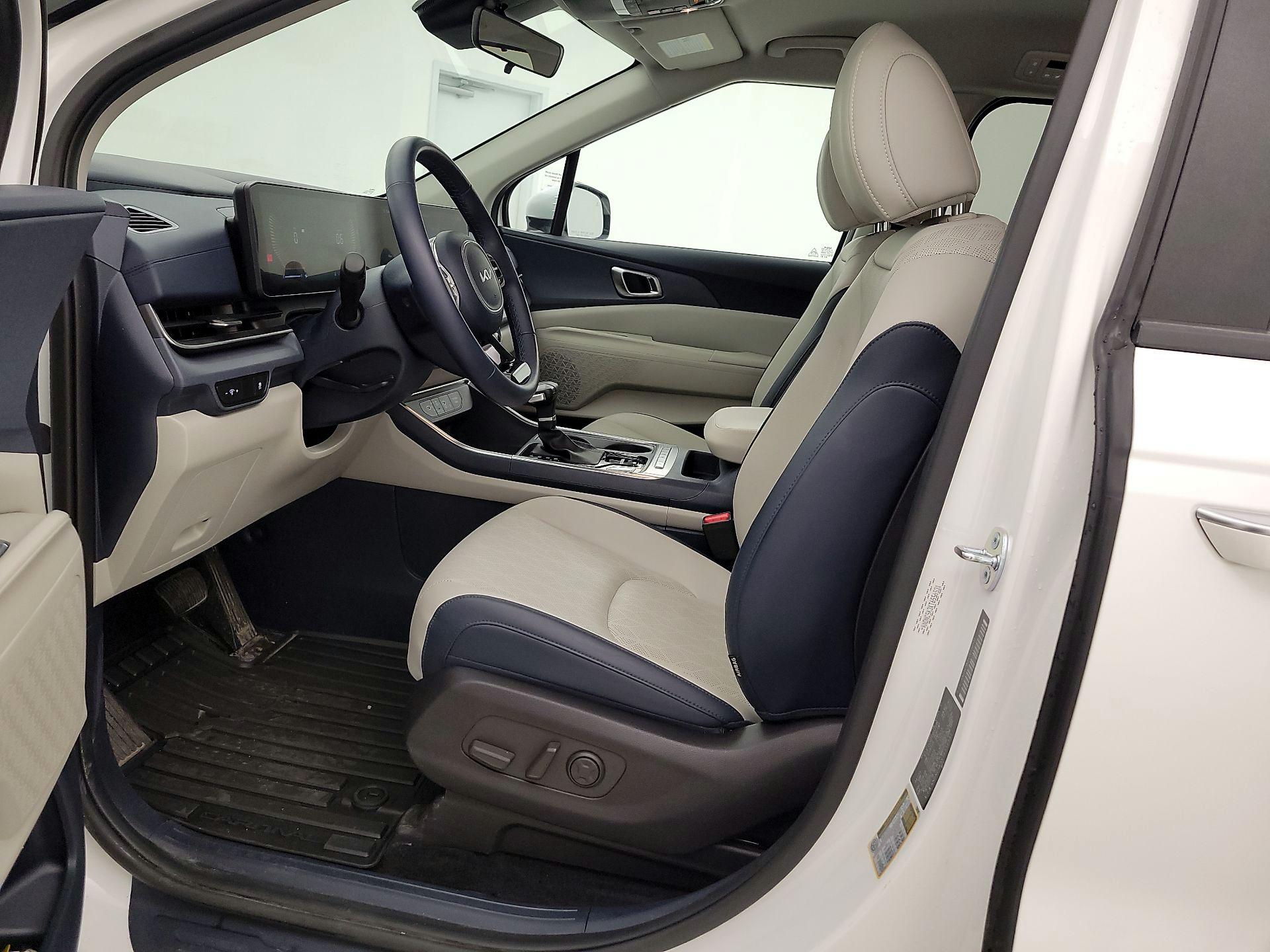 Thumbnail: 2026 Kia Carnival - 11