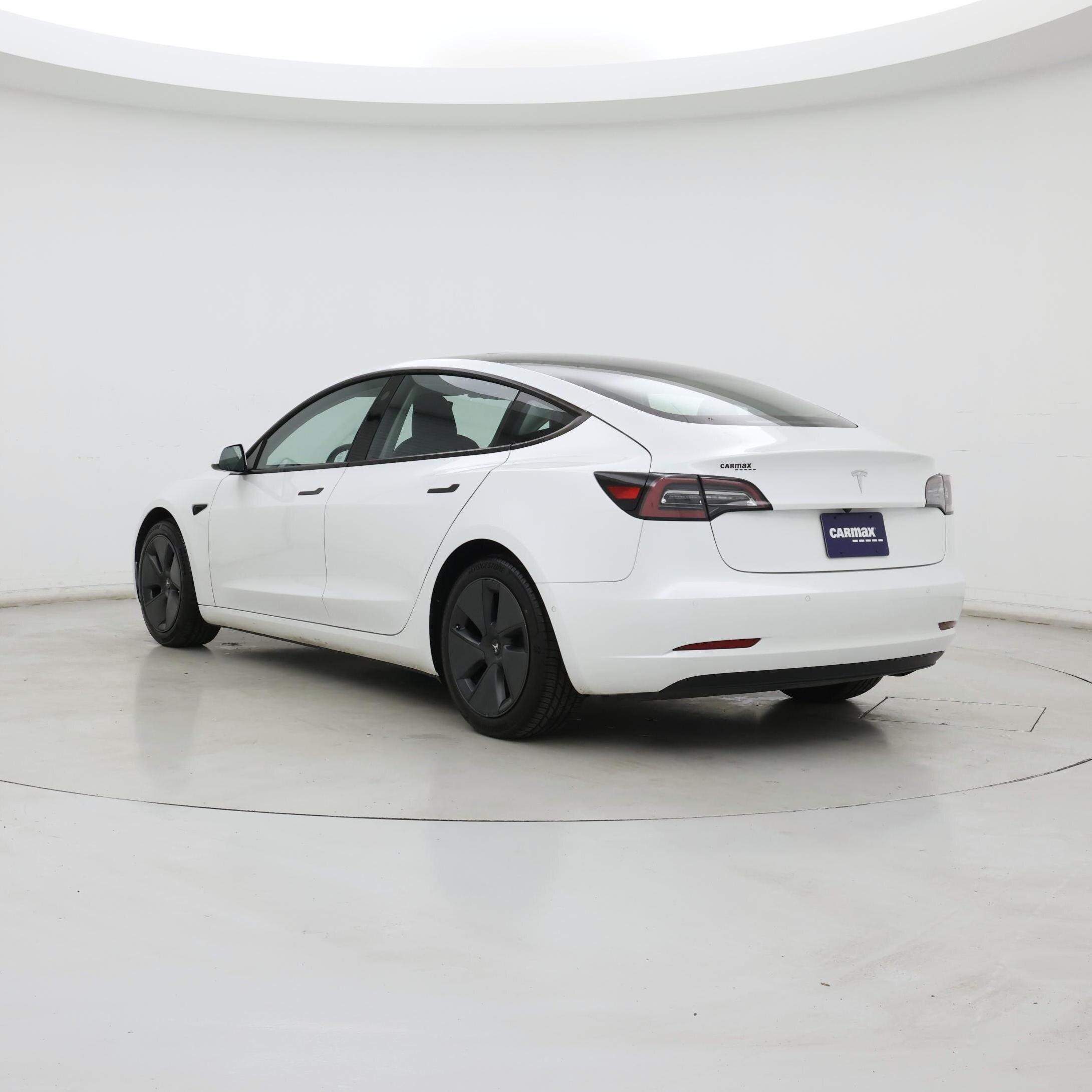 Thumbnail: 2021 Tesla Model 3 - 2