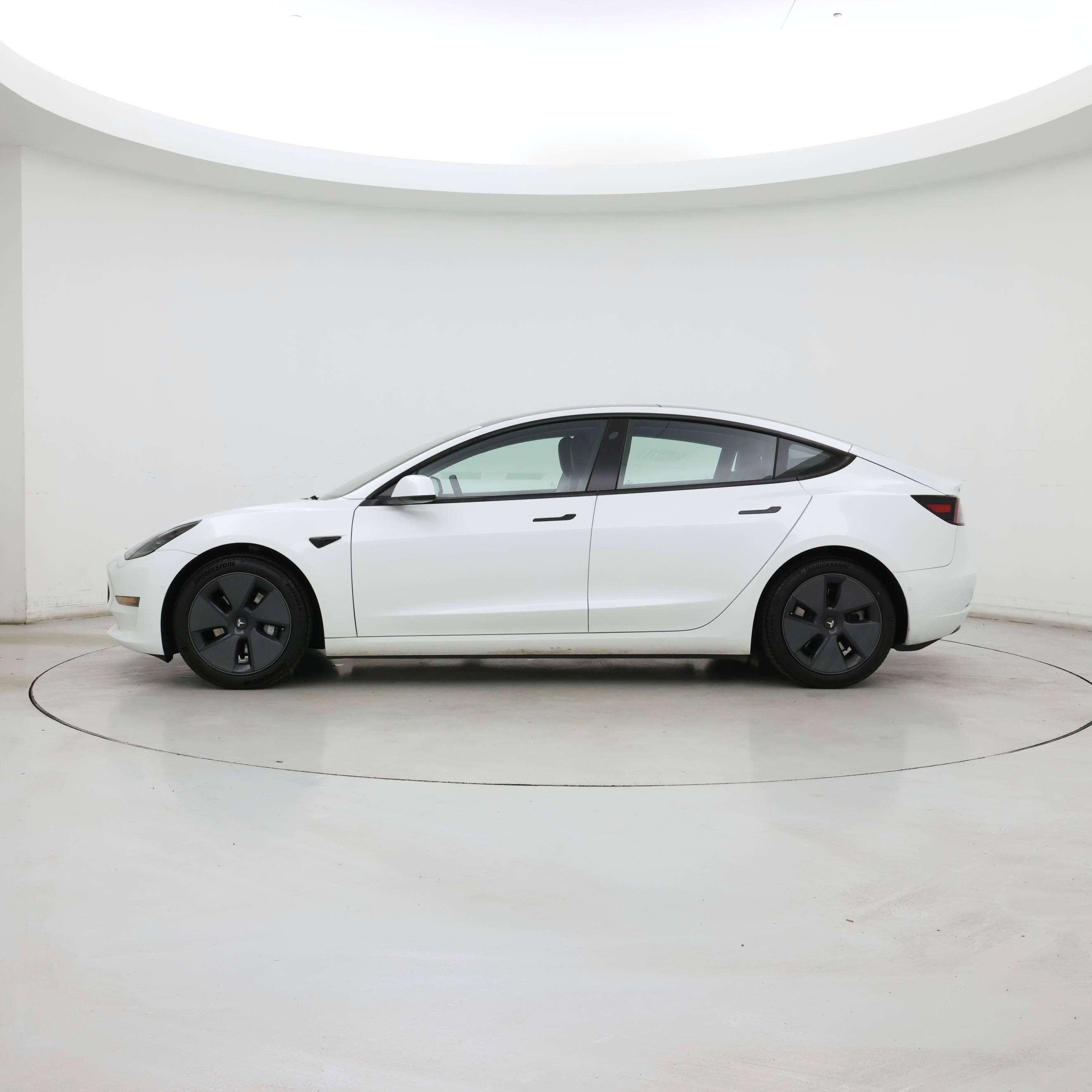 Thumbnail: 2021 Tesla Model 3 - 3