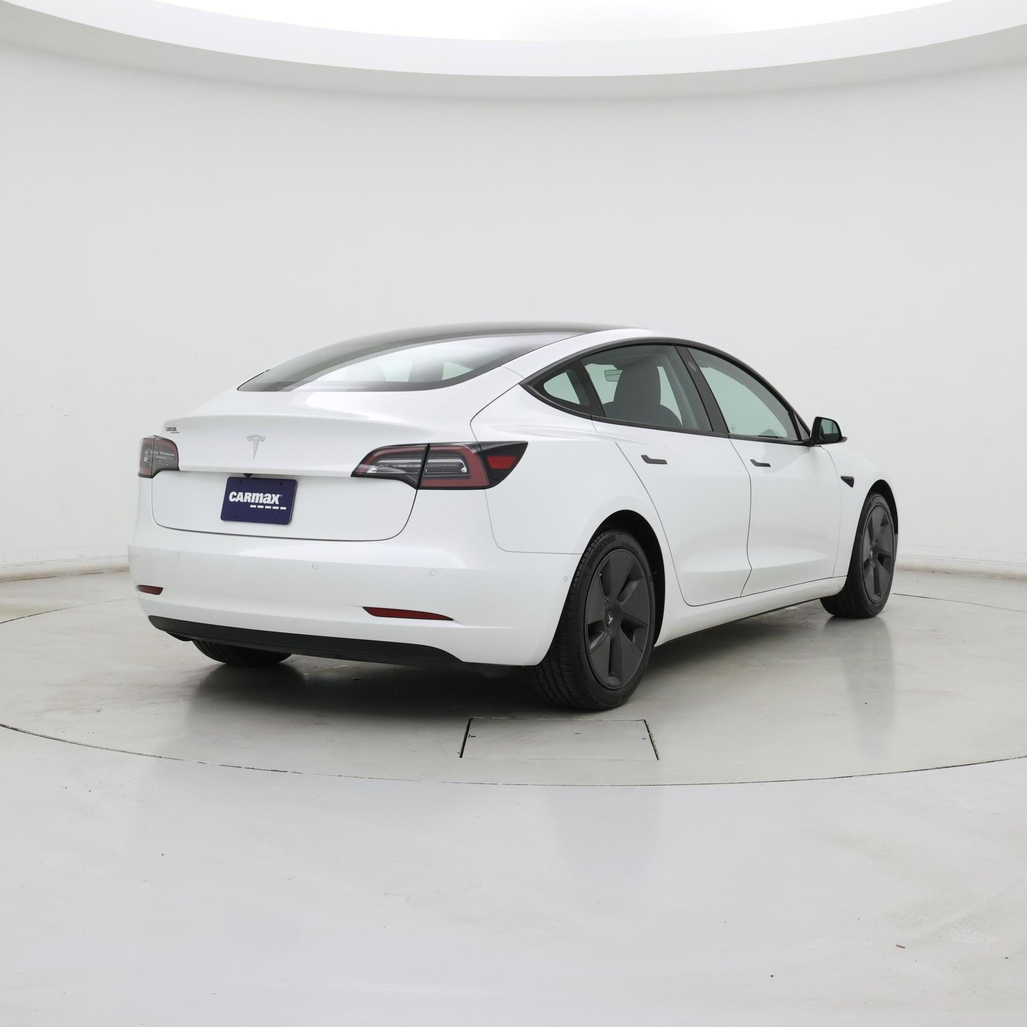Thumbnail: 2021 Tesla Model 3 - 8