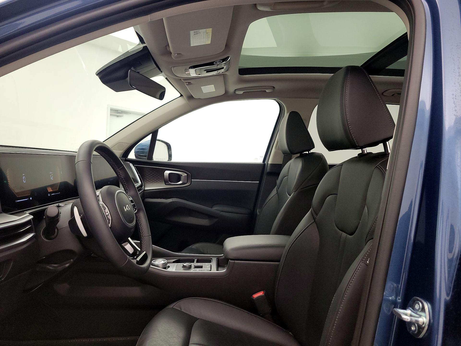 Thumbnail: 2025 Kia Sorento - 20