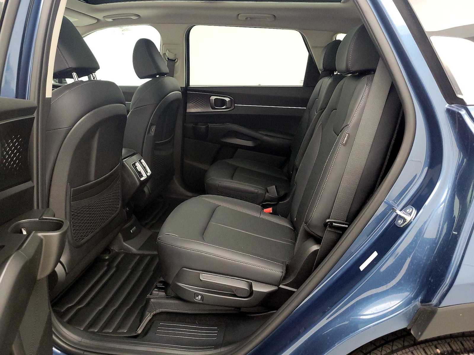 2025 Kia Sorento EX Hybrid - Photo 22