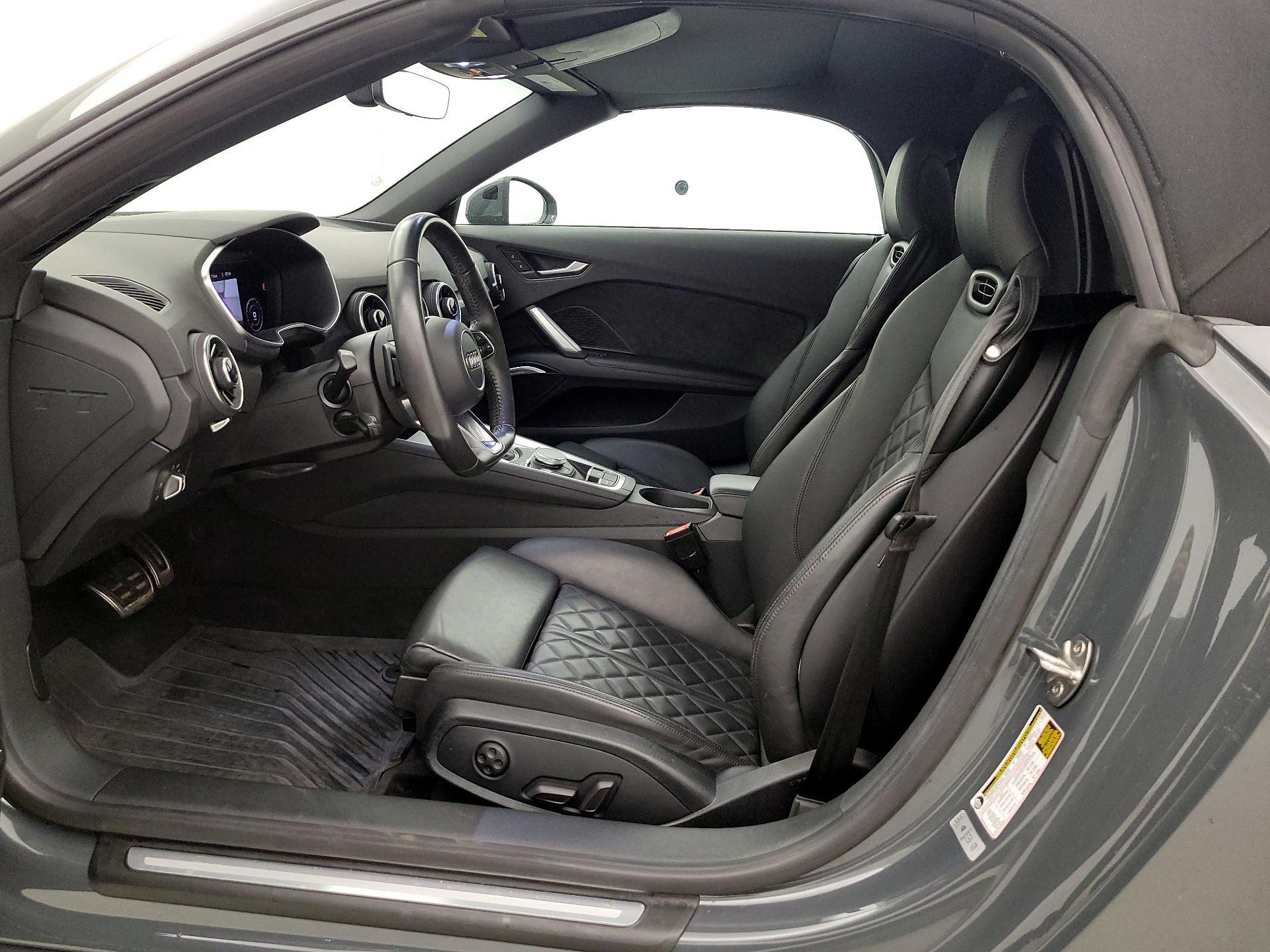 Thumbnail: 2017 Audi TT - 11