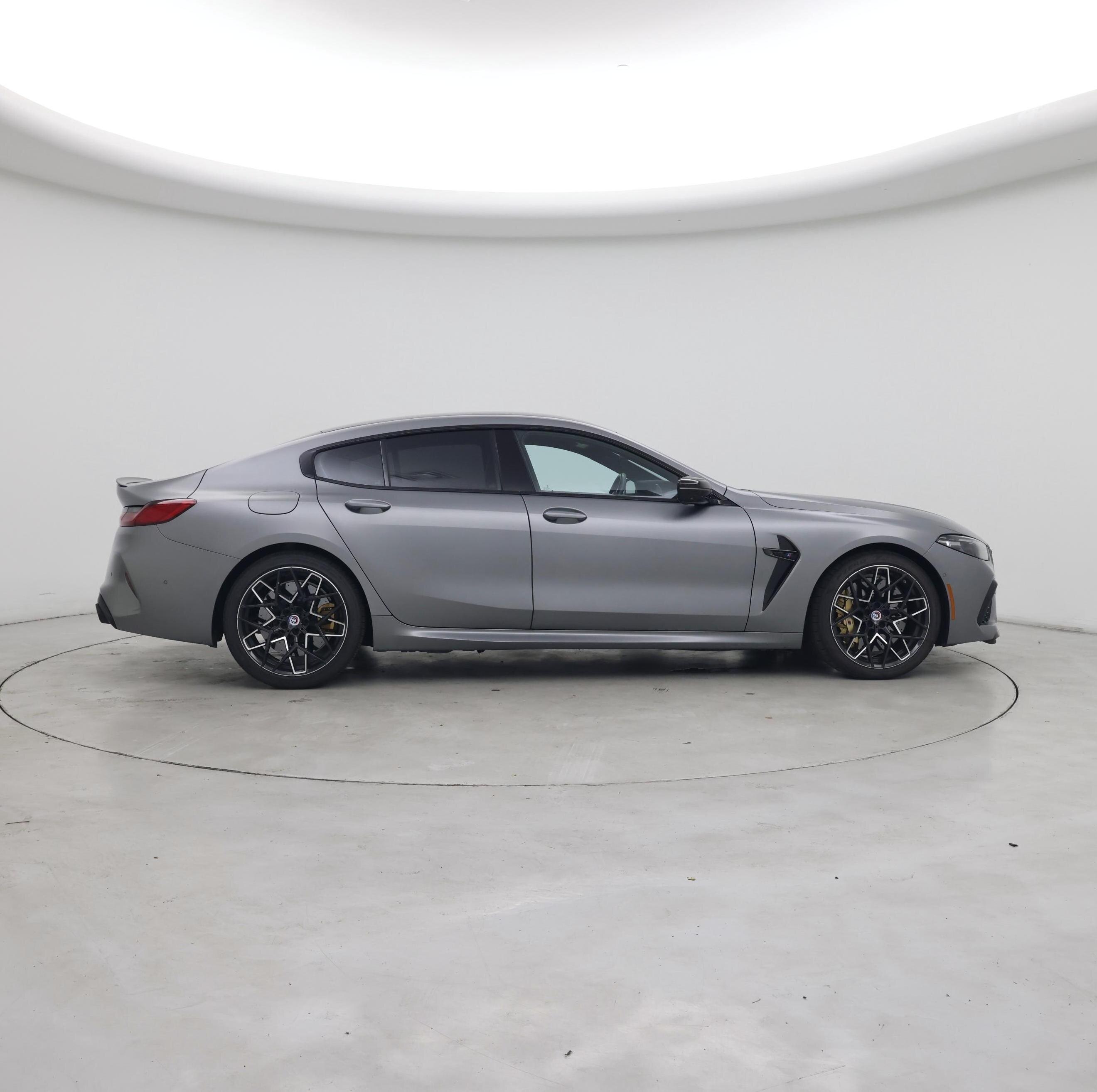 Thumbnail: 2023 BMW M8 - 7