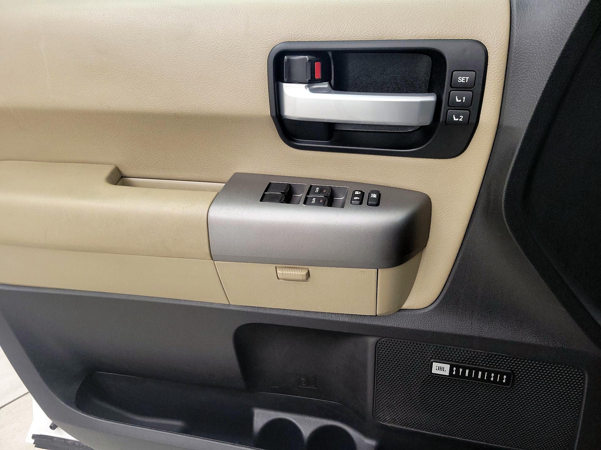 Thumbnail: 2017 Toyota Sequoia - 12