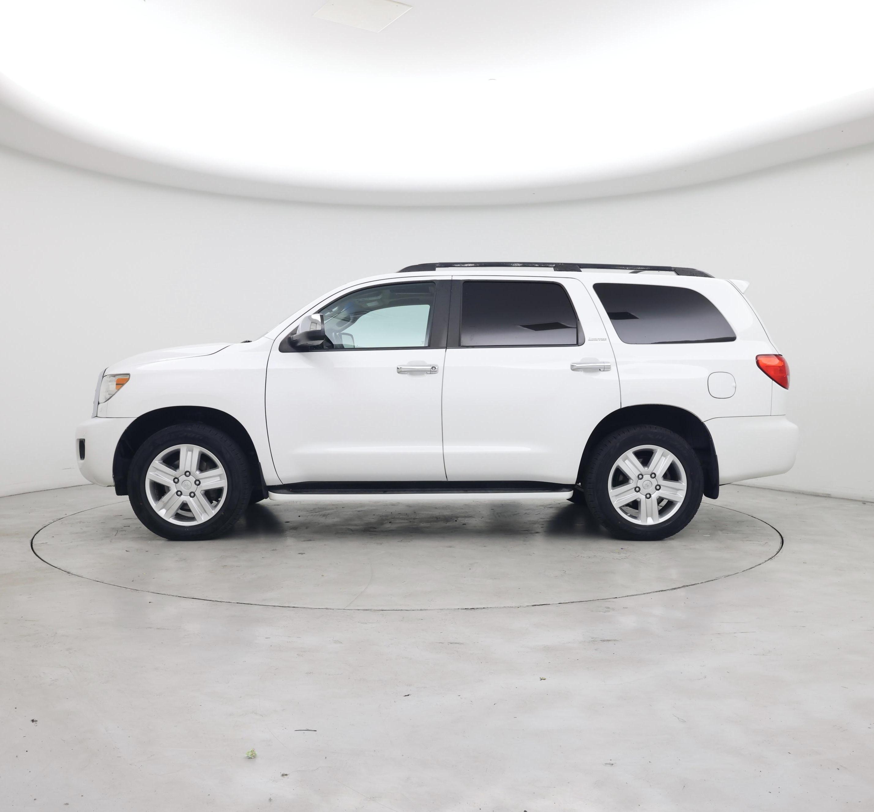 Thumbnail: 2017 Toyota Sequoia - 3