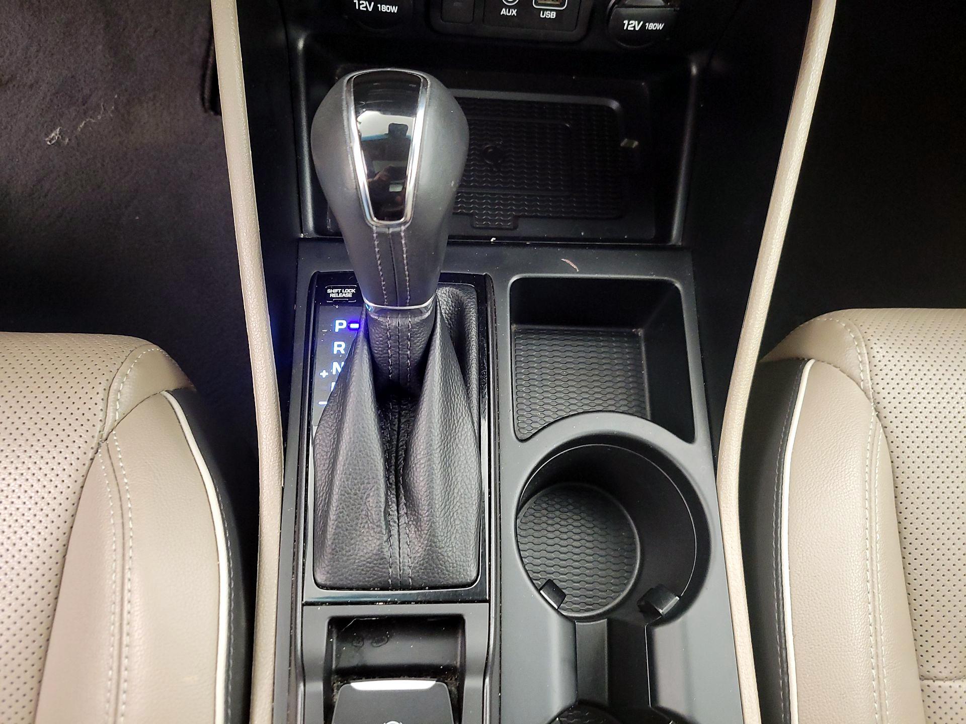 Thumbnail: 2021 Hyundai Tucson - 18