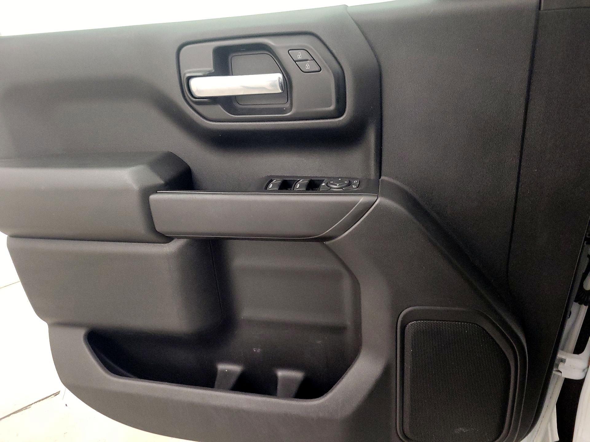 Thumbnail: 2021 Chevrolet Silverado 1500 - 12