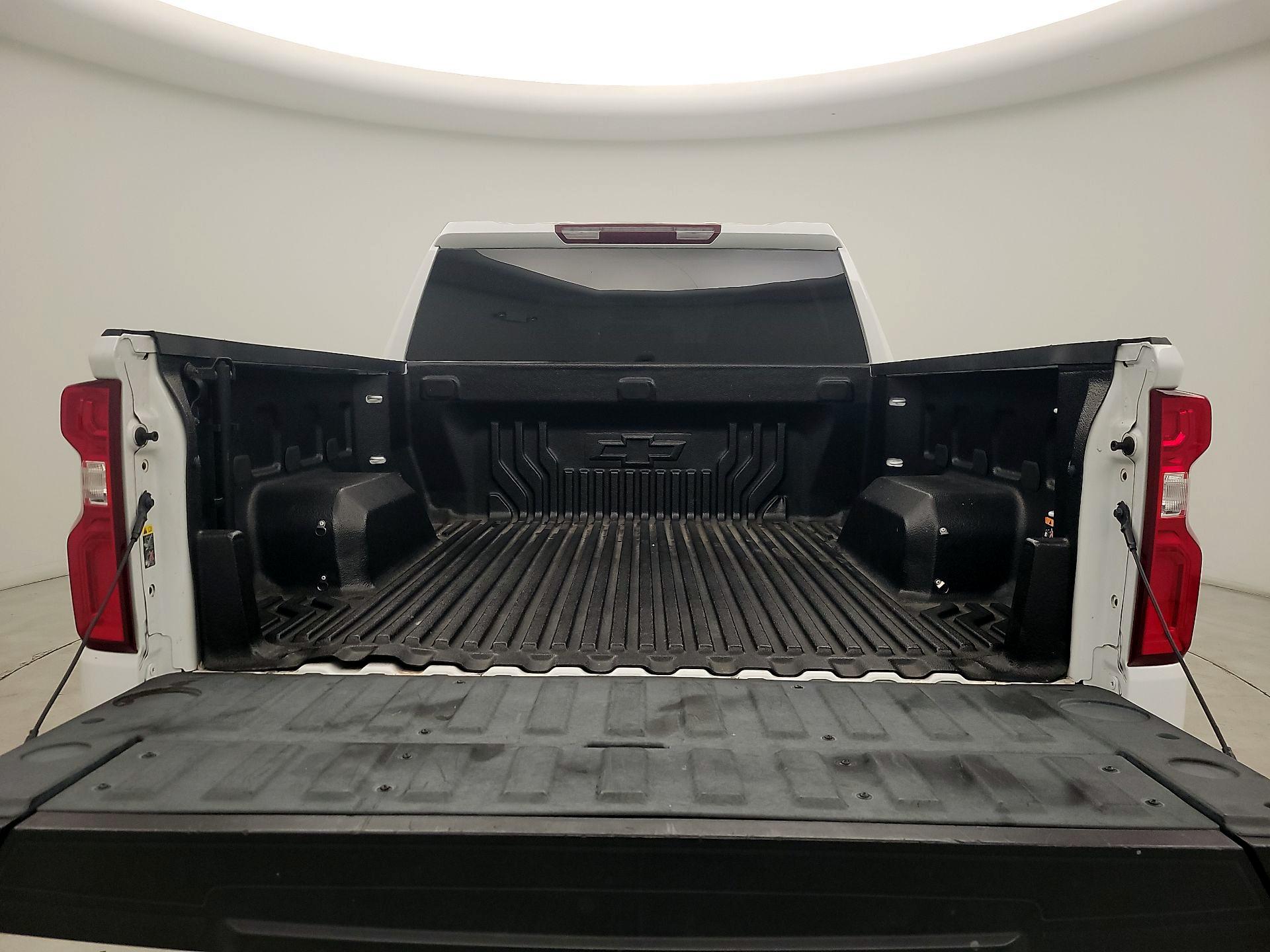 Thumbnail: 2021 Chevrolet Silverado 1500 - 20