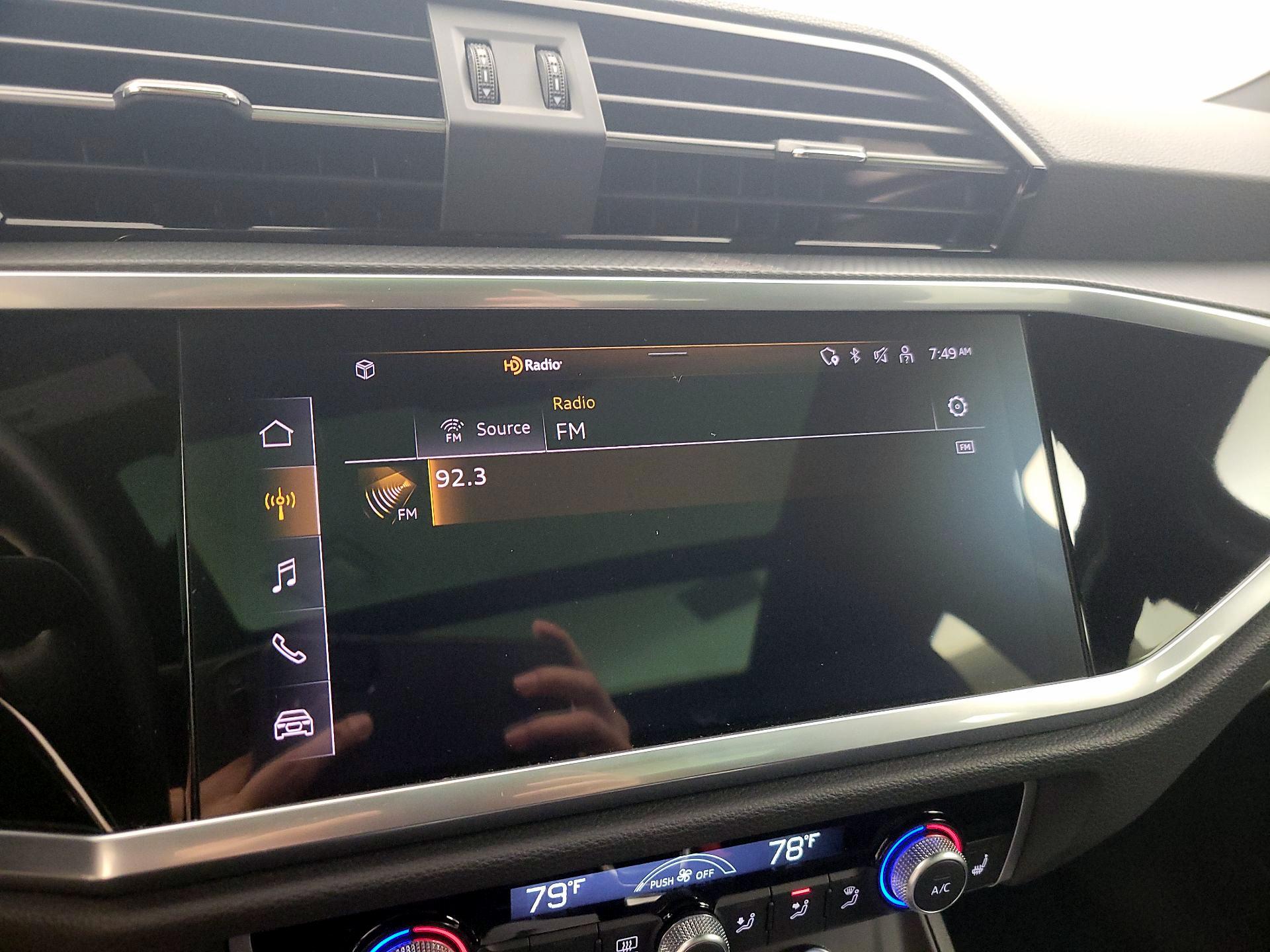 Thumbnail: 2023 Audi Q3 - 15