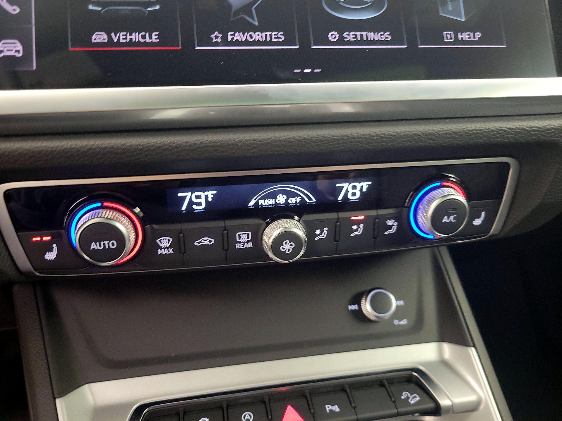 Thumbnail: 2023 Audi Q3 - 16