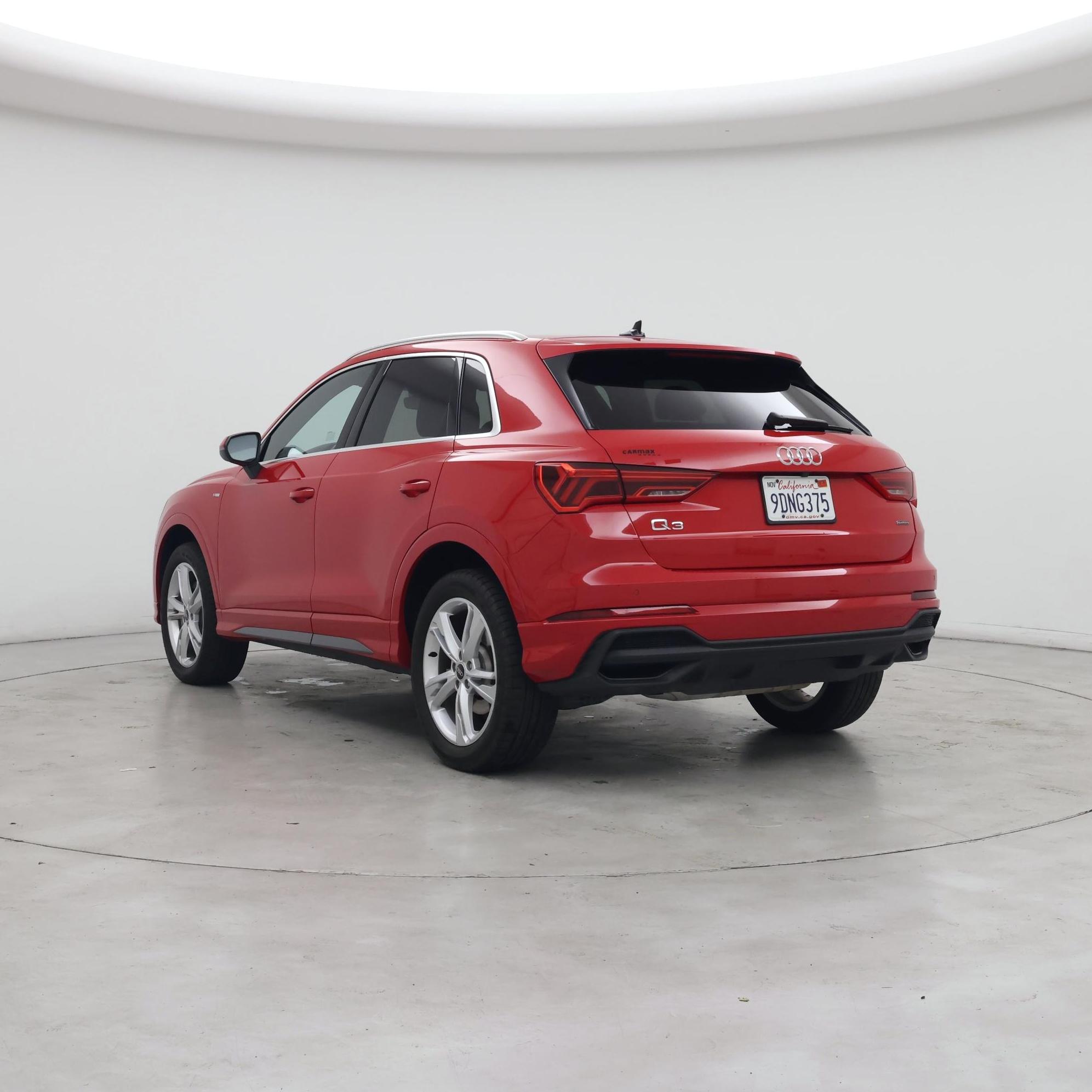 Thumbnail: 2023 Audi Q3 - 2