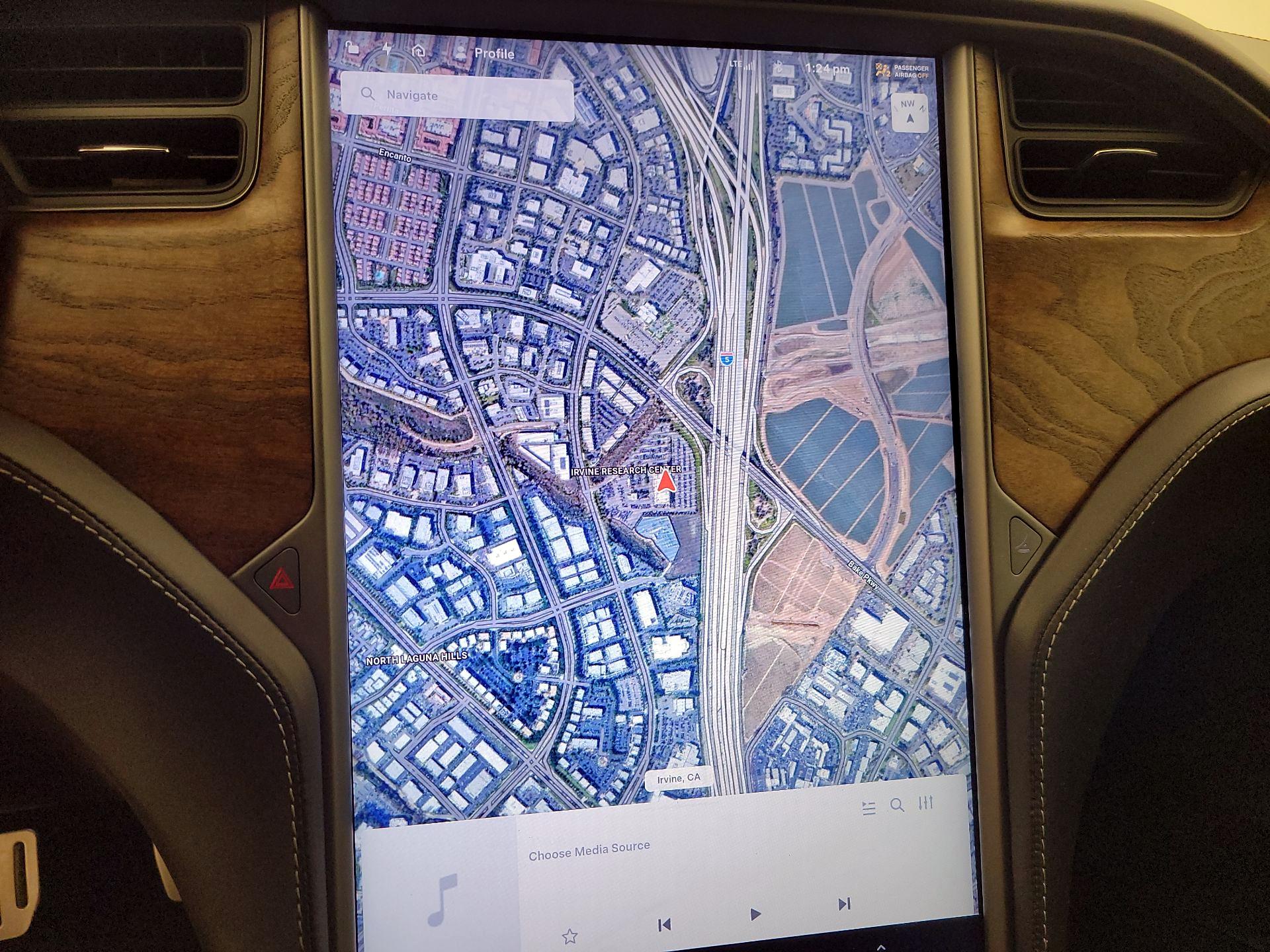 Thumbnail: 2020 Tesla Model S - 13