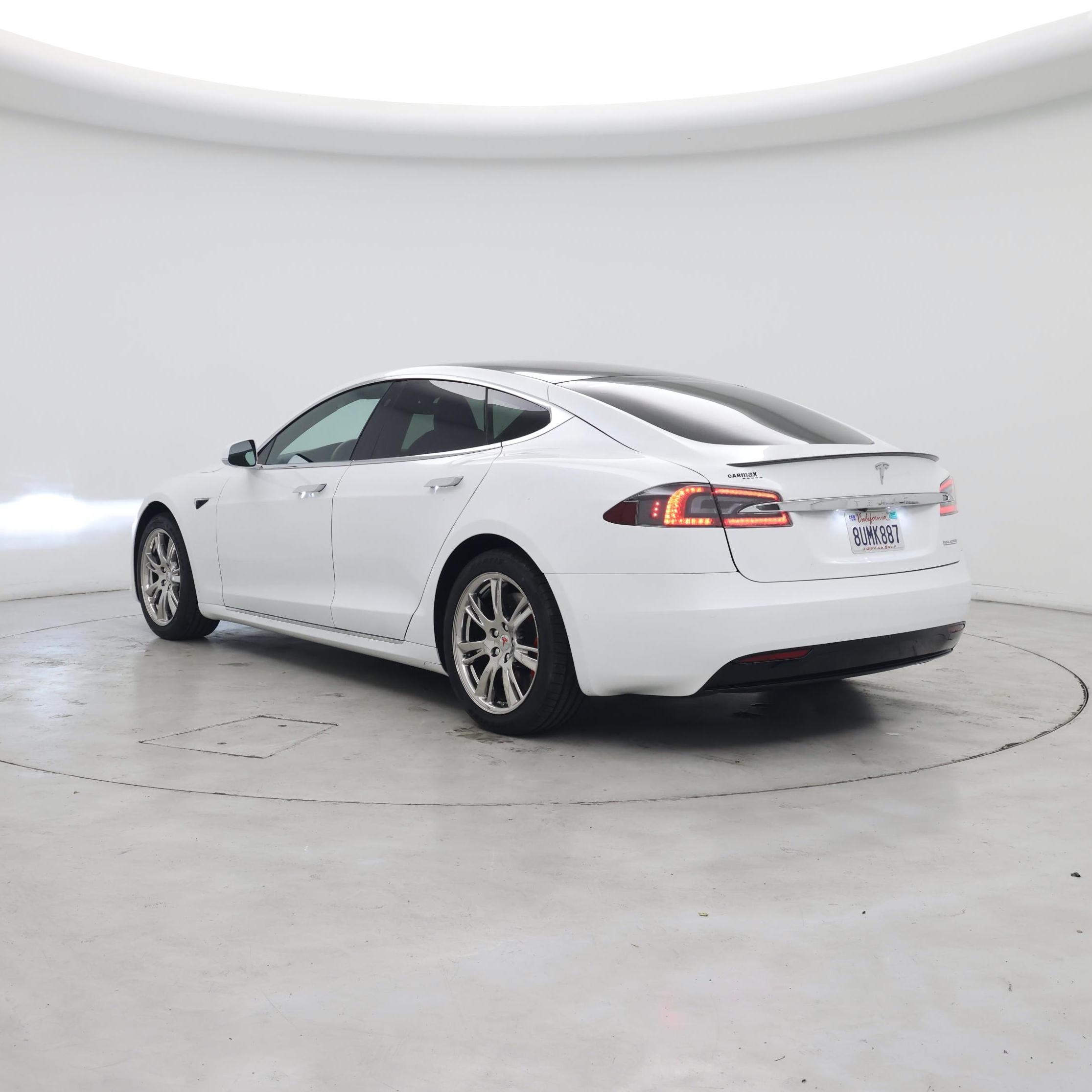 Thumbnail: 2020 Tesla Model S - 2