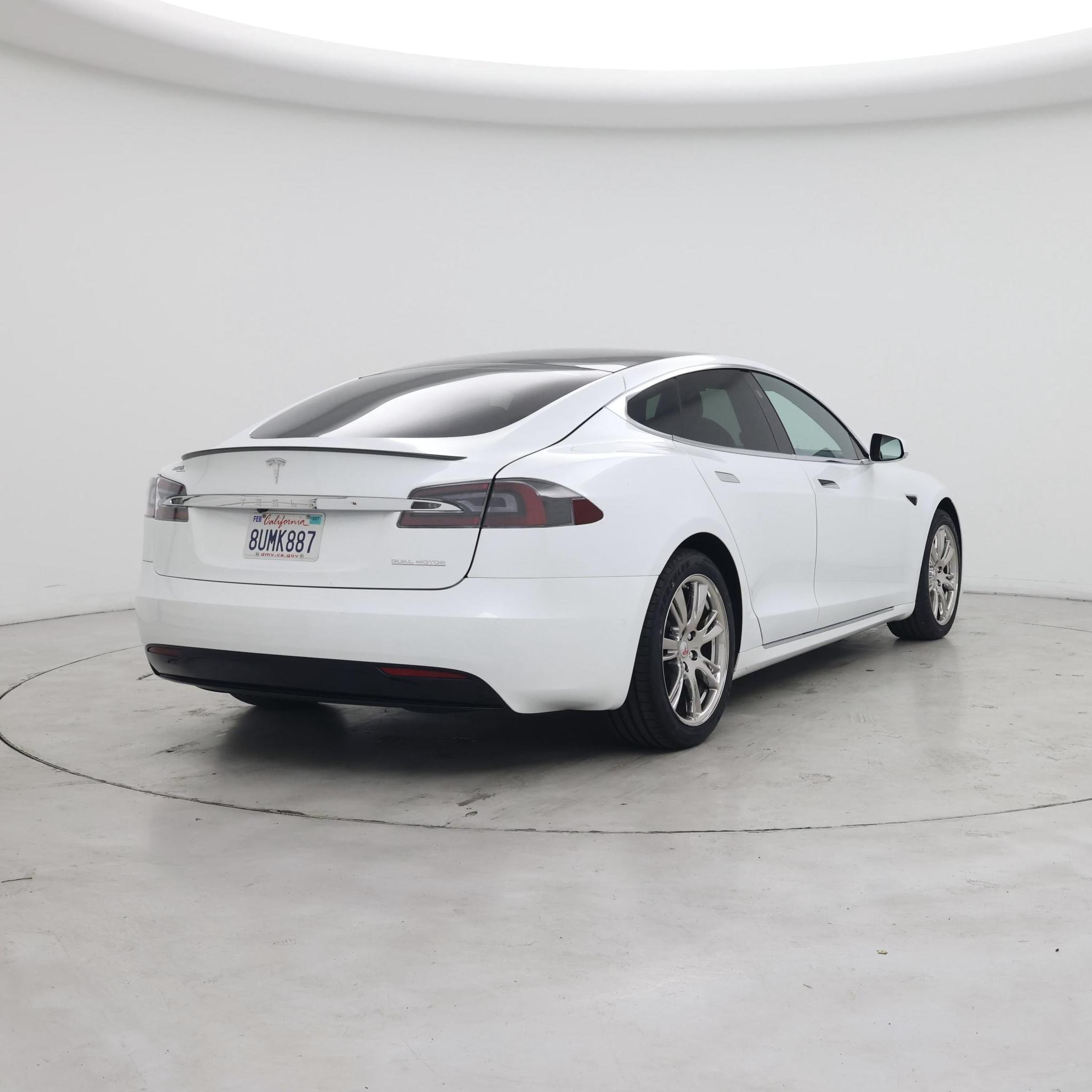 Thumbnail: 2020 Tesla Model S - 8