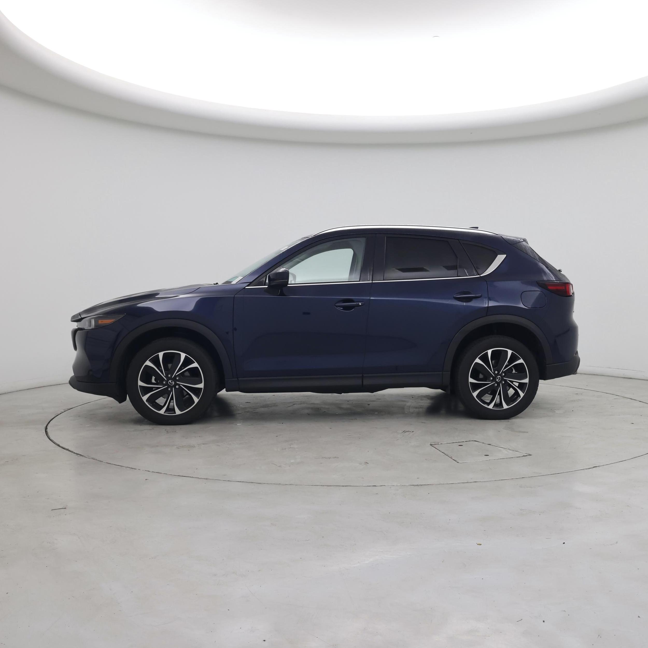 Thumbnail: 2022 Mazda CX-5 - 3