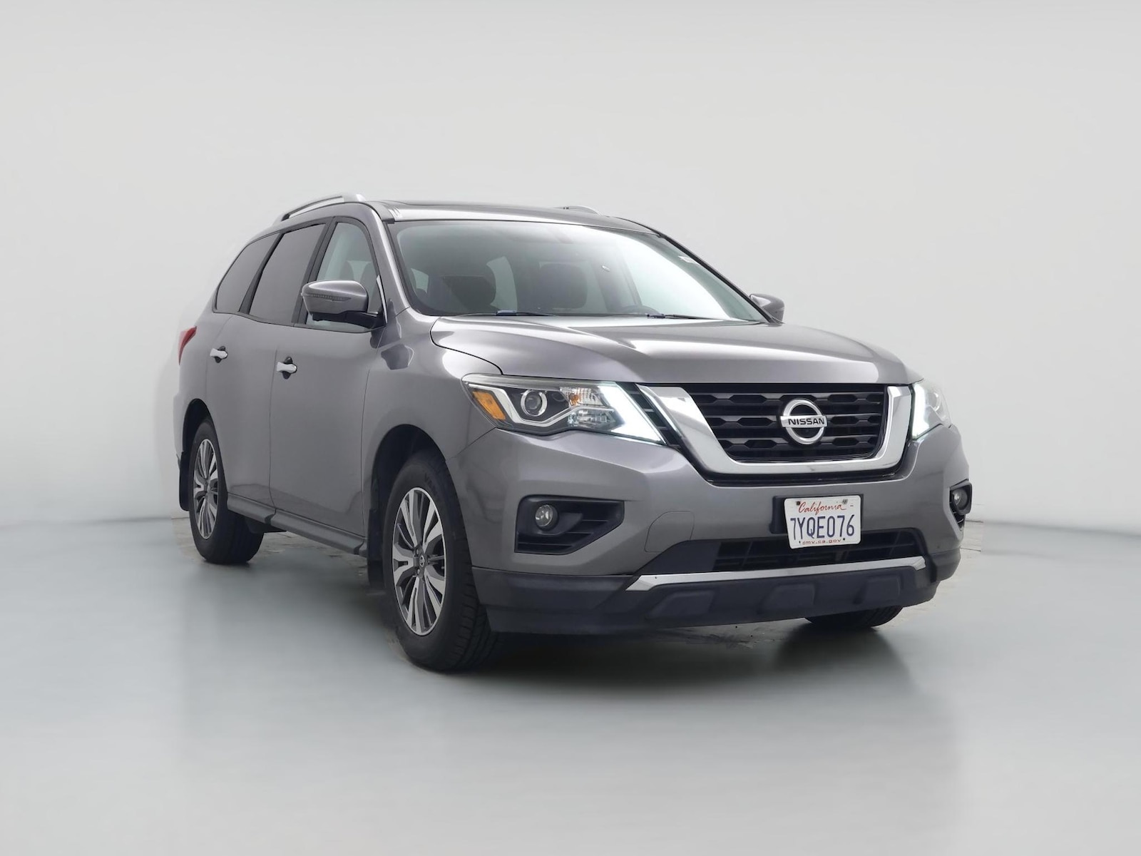 2017 Nissan Pathfinder SL