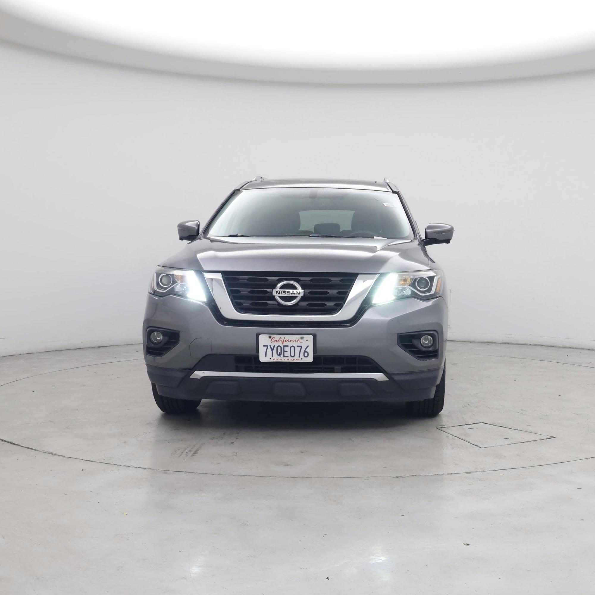 Thumbnail: 2017 Nissan Pathfinder - 5