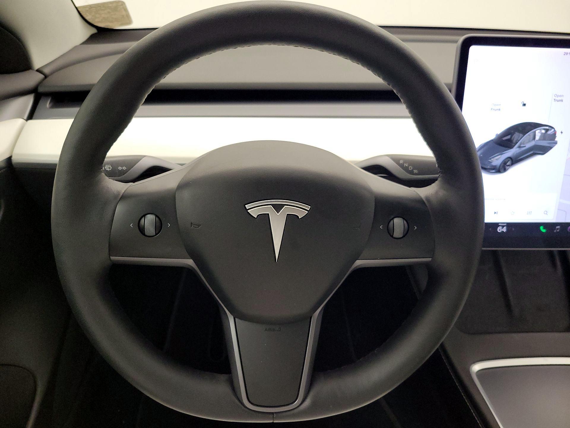 Thumbnail: 2022 Tesla Model 3 - 10