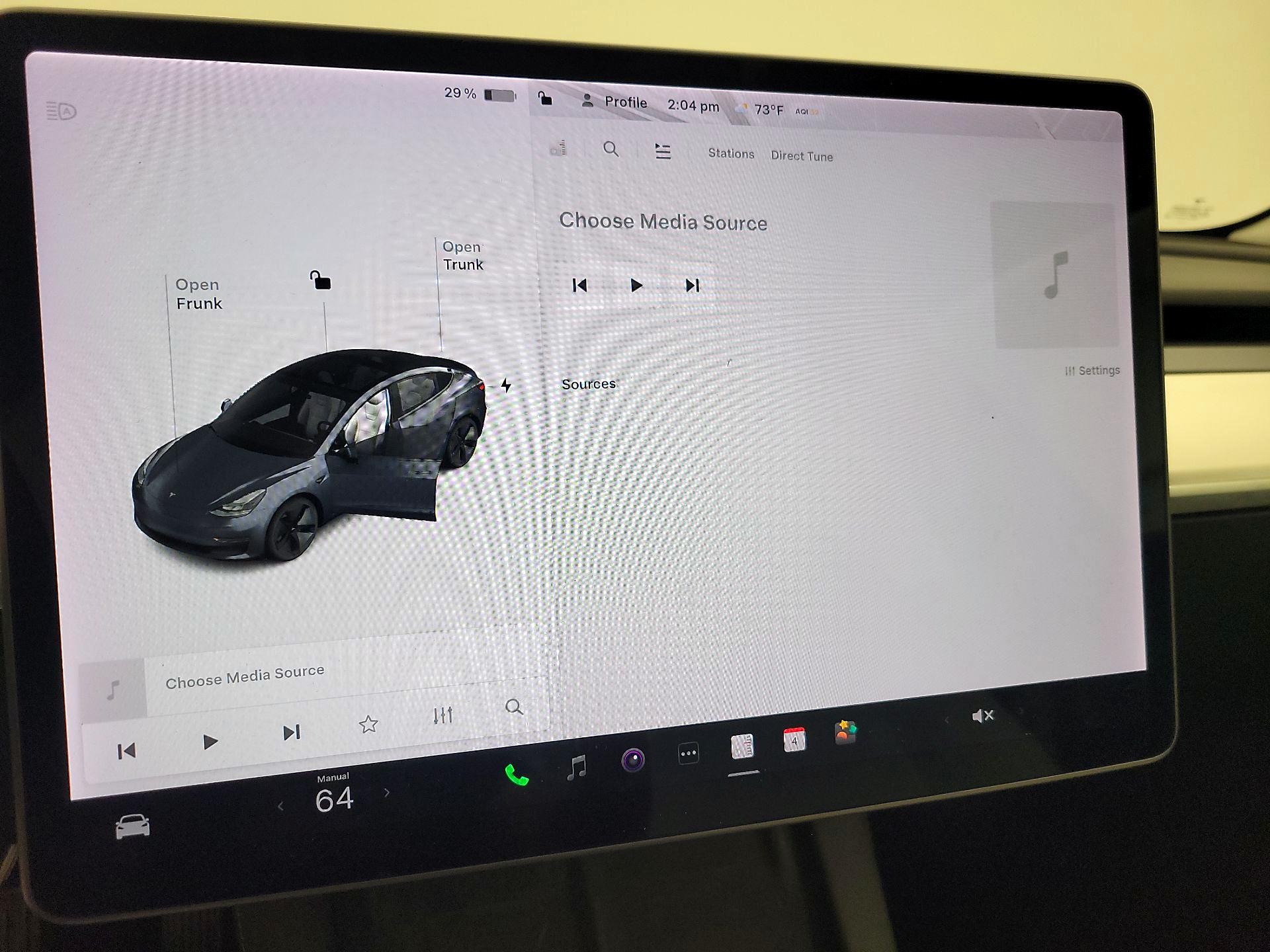 Thumbnail: 2022 Tesla Model 3 - 15