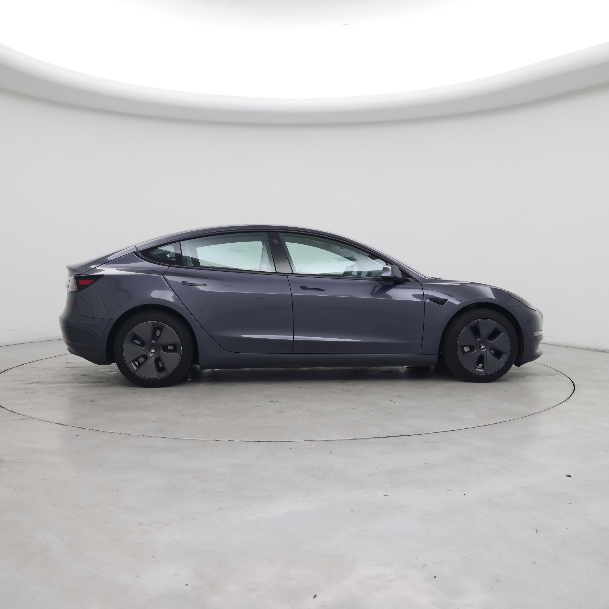 Thumbnail: 2022 Tesla Model 3 - 7