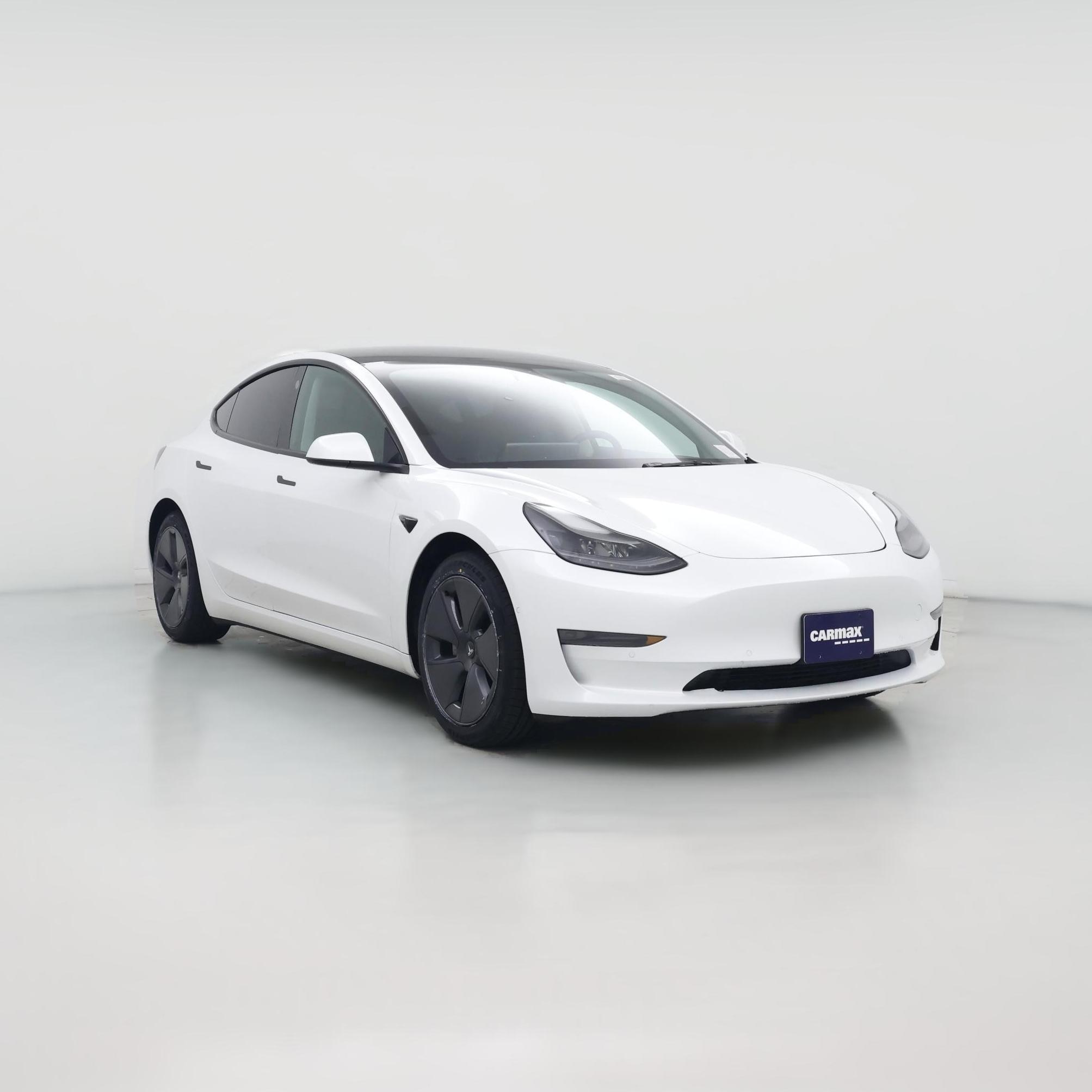 Thumbnail: 2022 Tesla Model 3 - 1