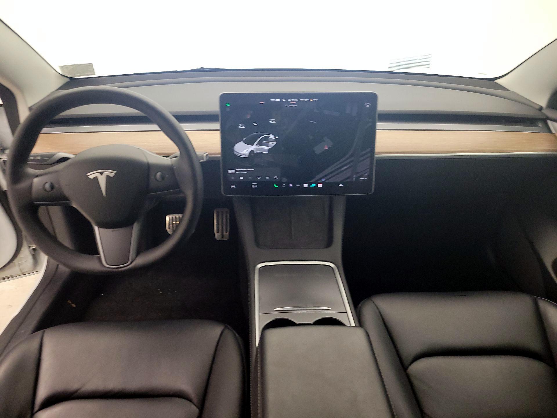 Thumbnail: 2022 Tesla Model 3 - 9