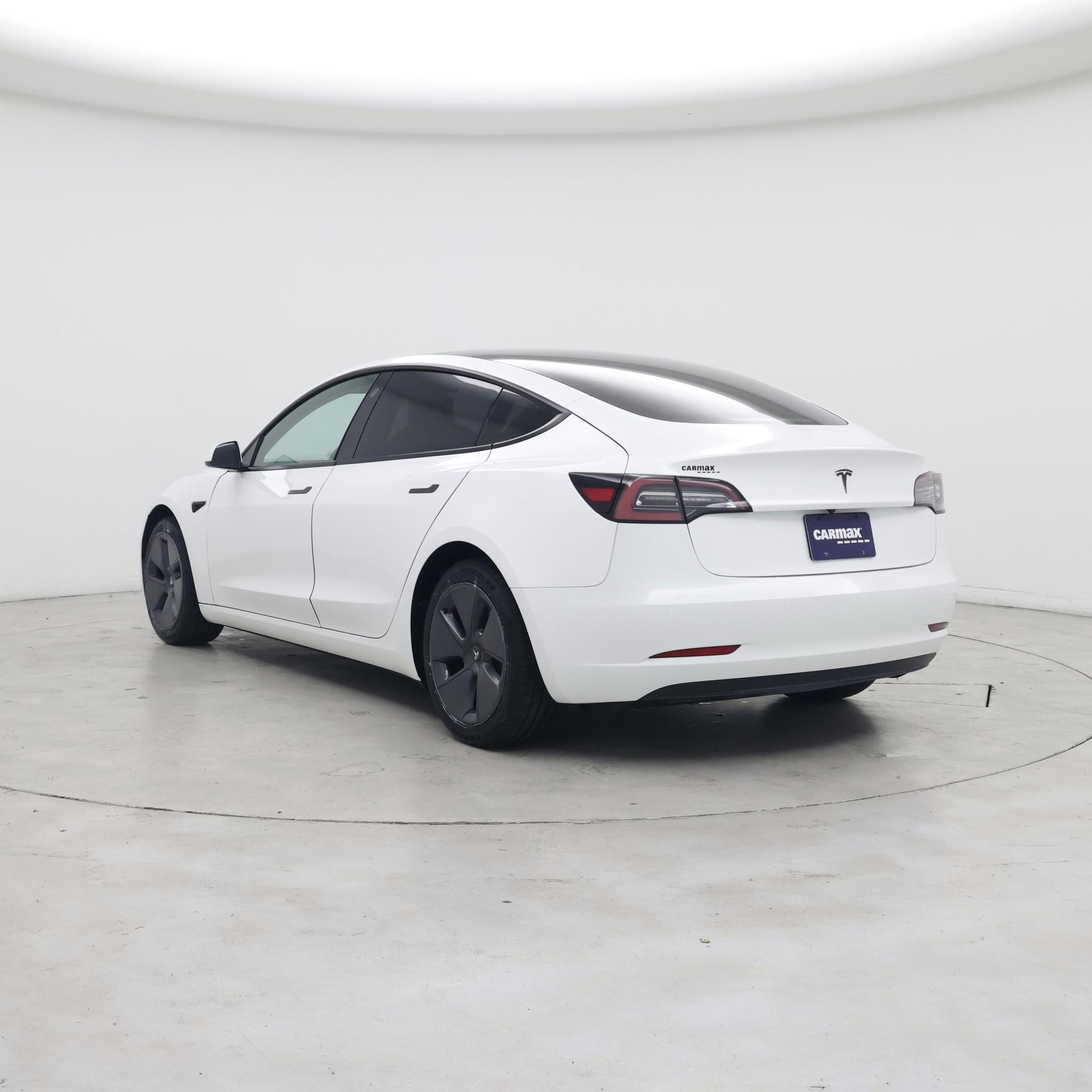 Thumbnail: 2022 Tesla Model 3 - 2