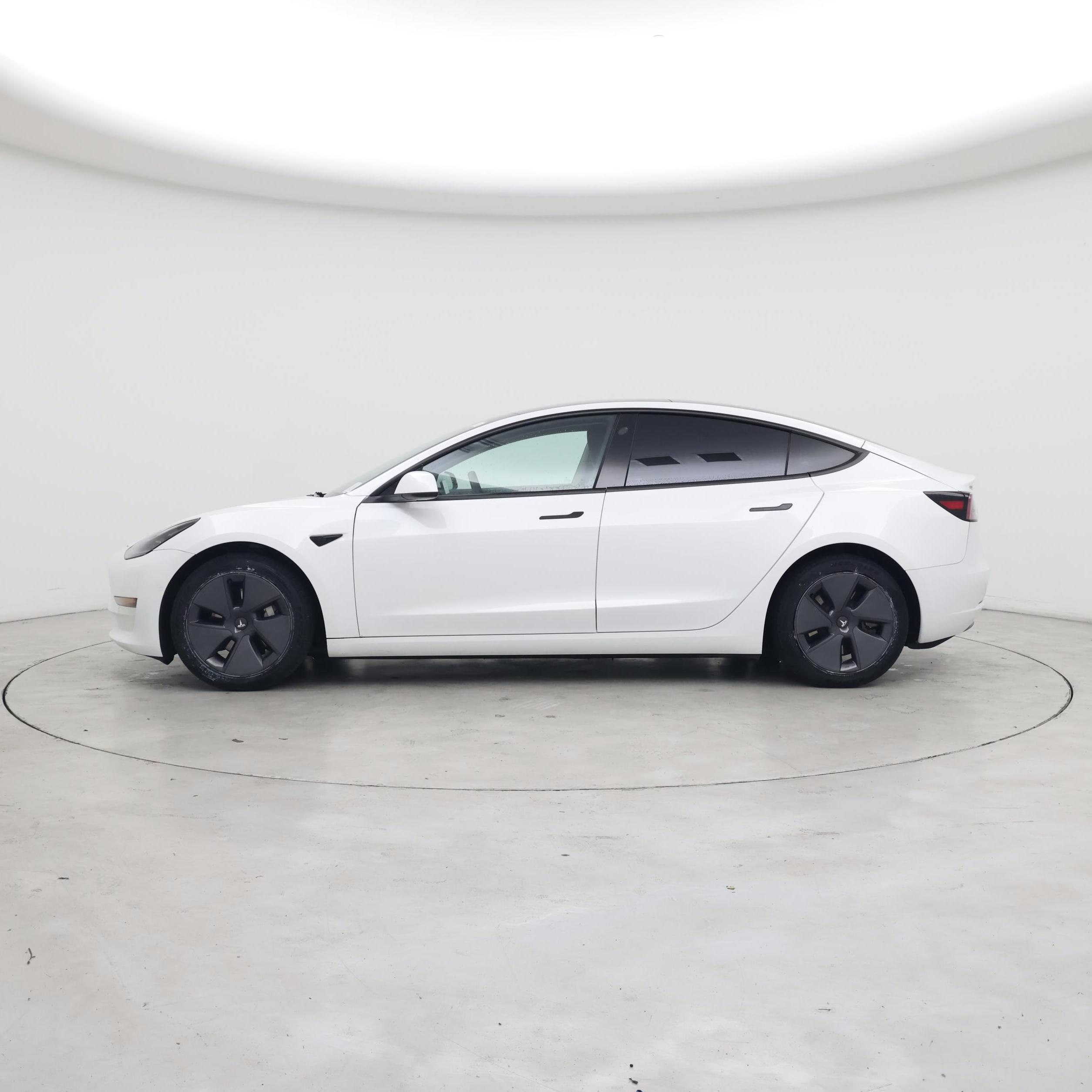 Thumbnail: 2022 Tesla Model 3 - 3