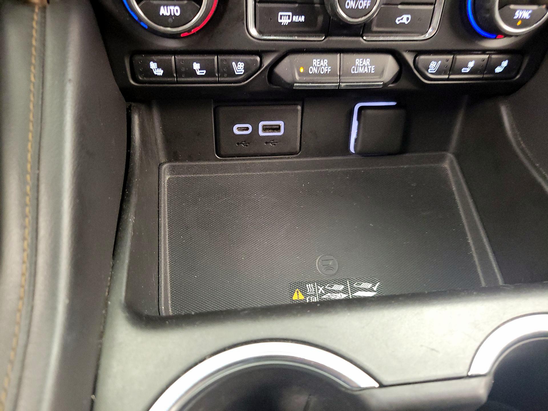 Thumbnail: 2021 Chevrolet Tahoe - 18