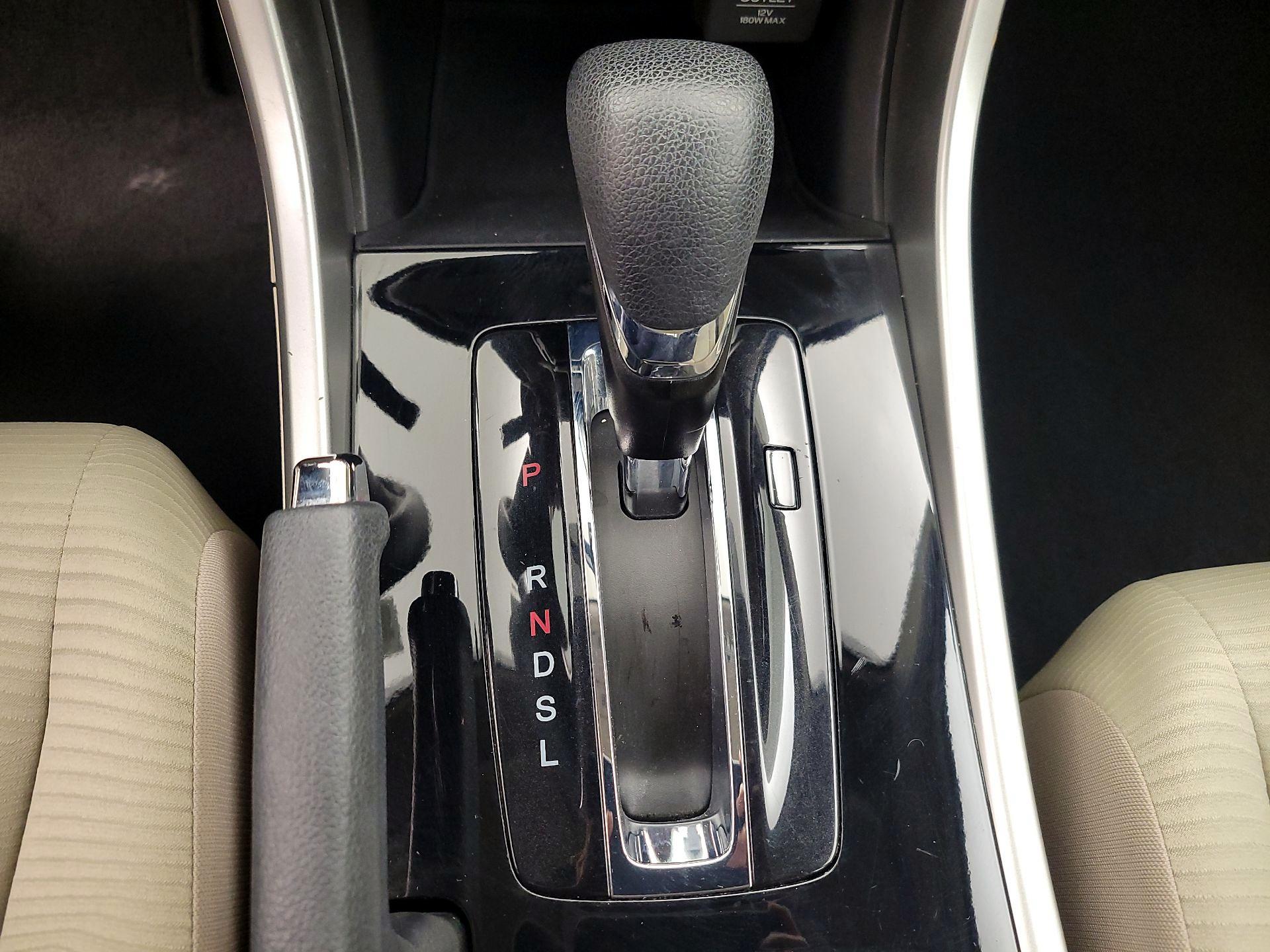 Thumbnail: 2017 Honda Accord - 17