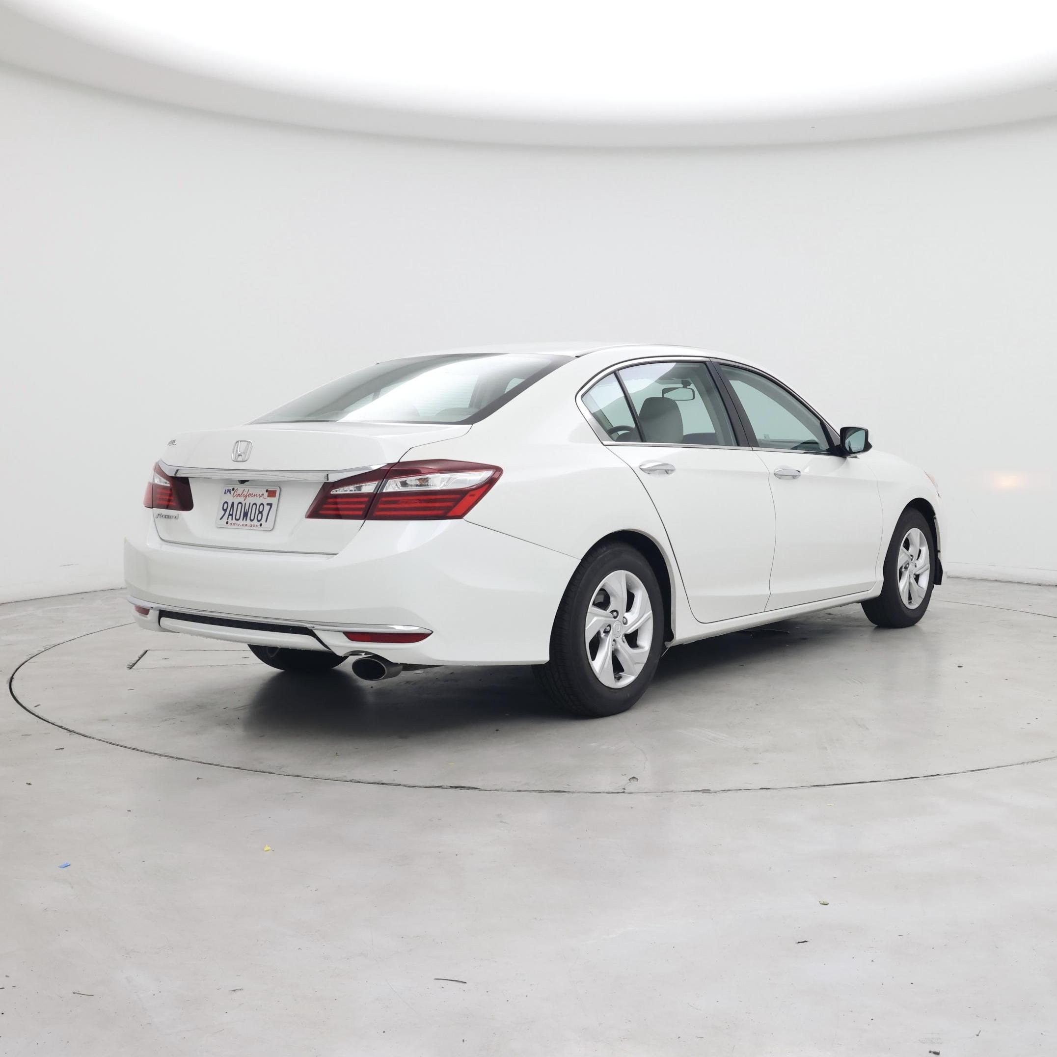 Thumbnail: 2017 Honda Accord - 8