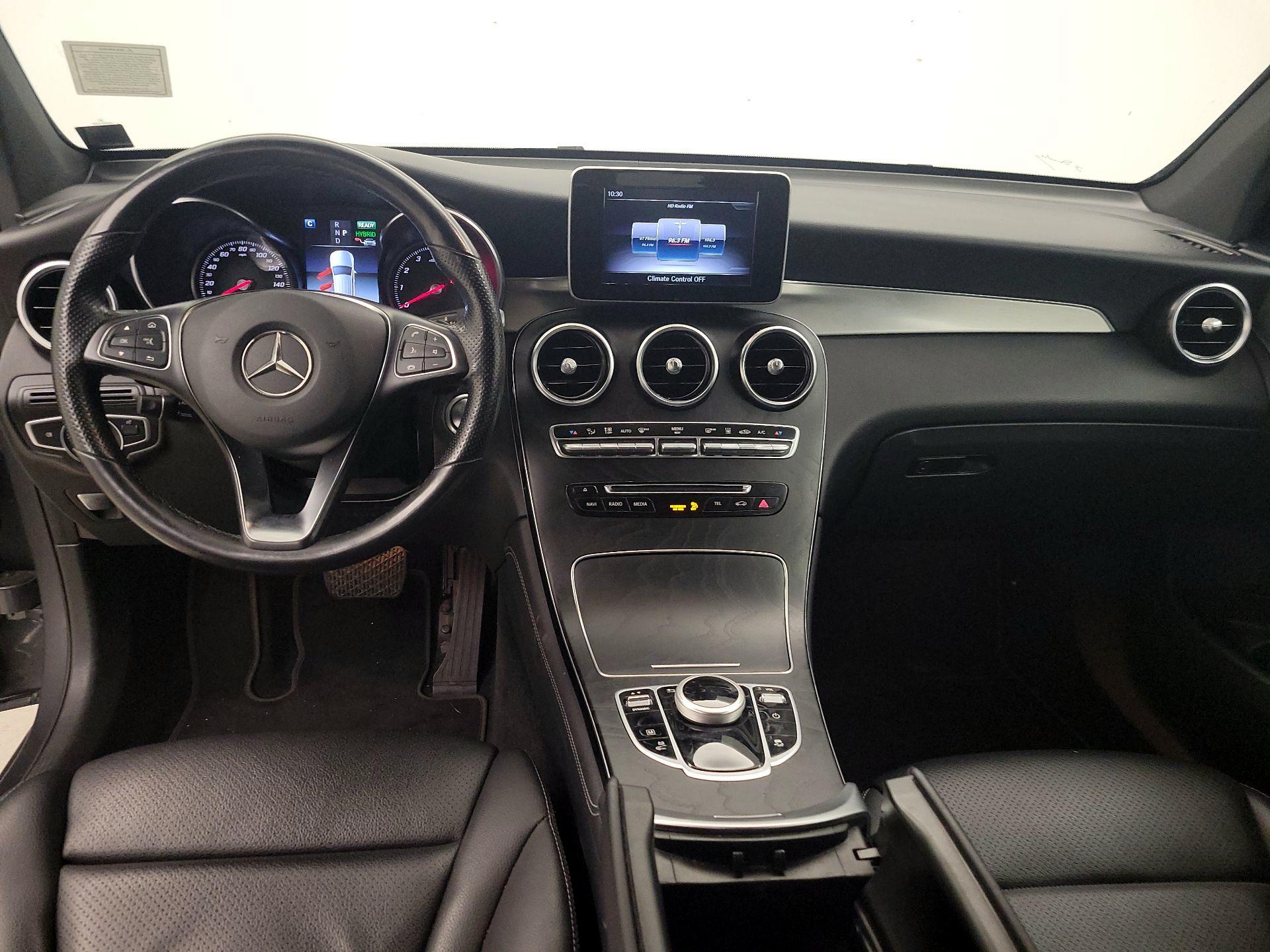 Thumbnail: 2019 Mercedes-Benz GLC - 9