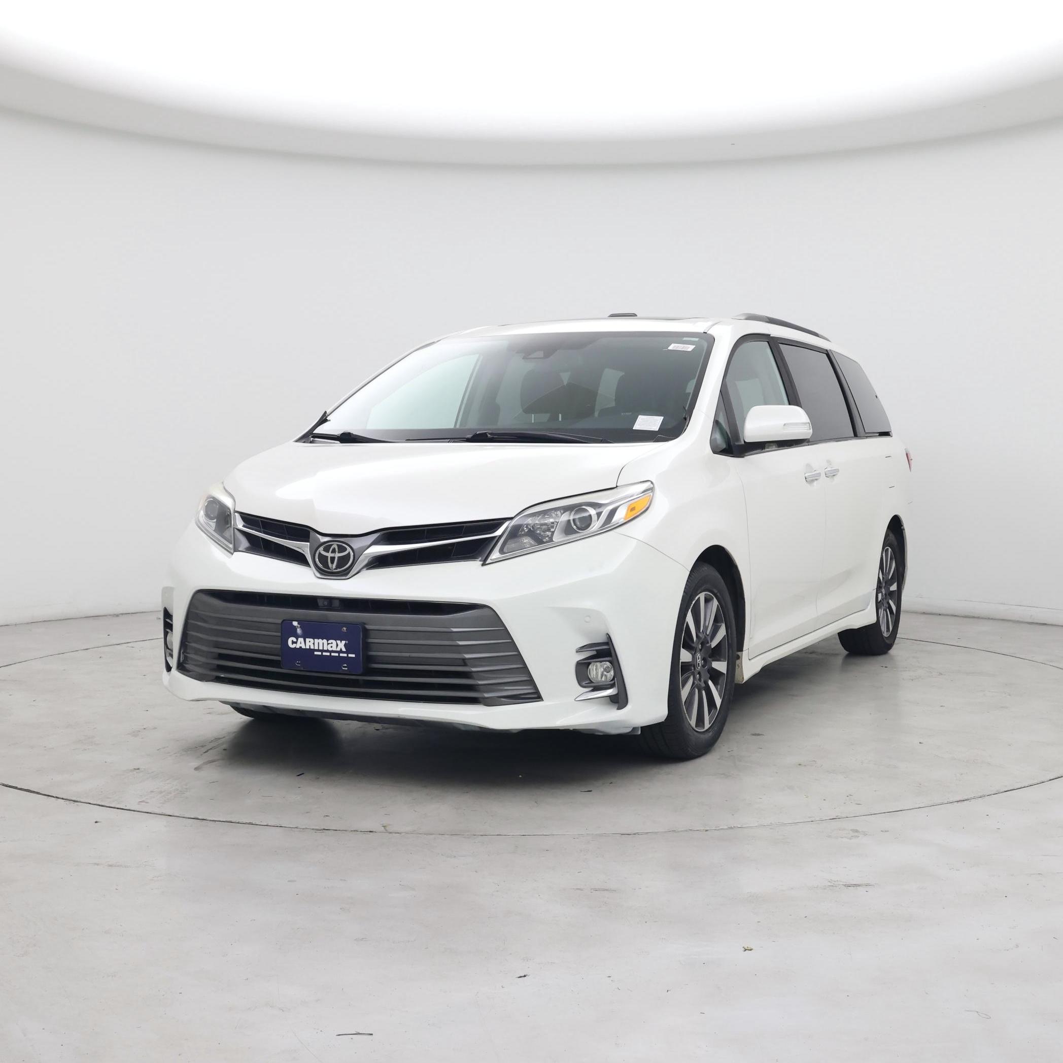 Thumbnail: 2020 Toyota Sienna - 4